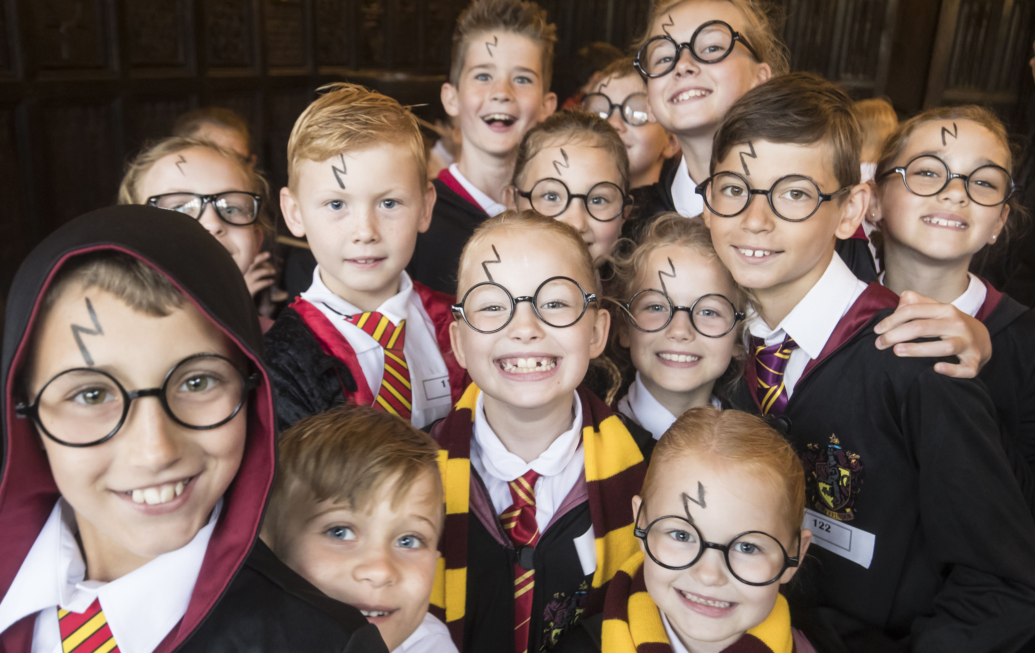 Kids dressed as Harry Potter