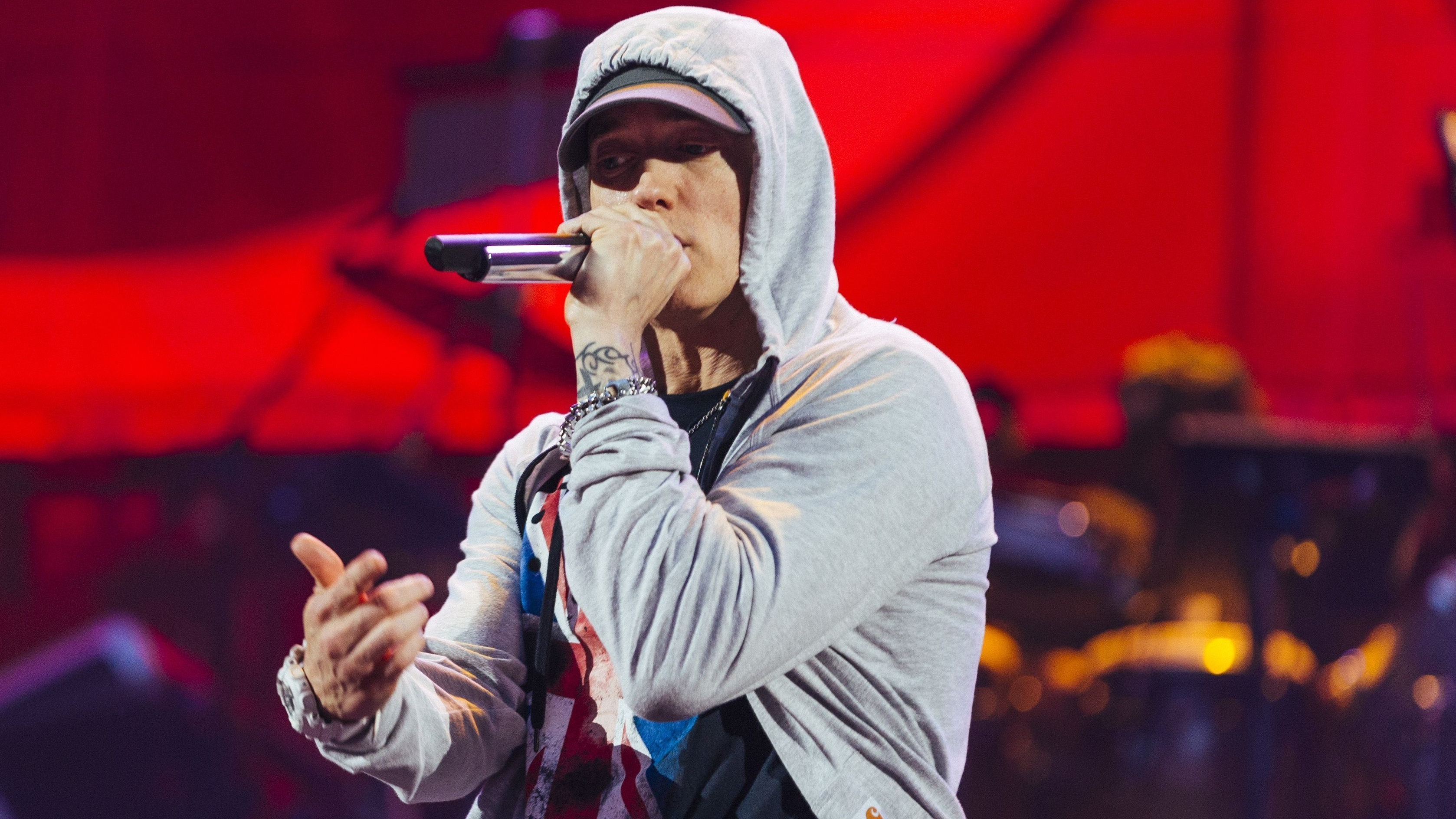 Eminem to perform at MTV awards in London The Irish News