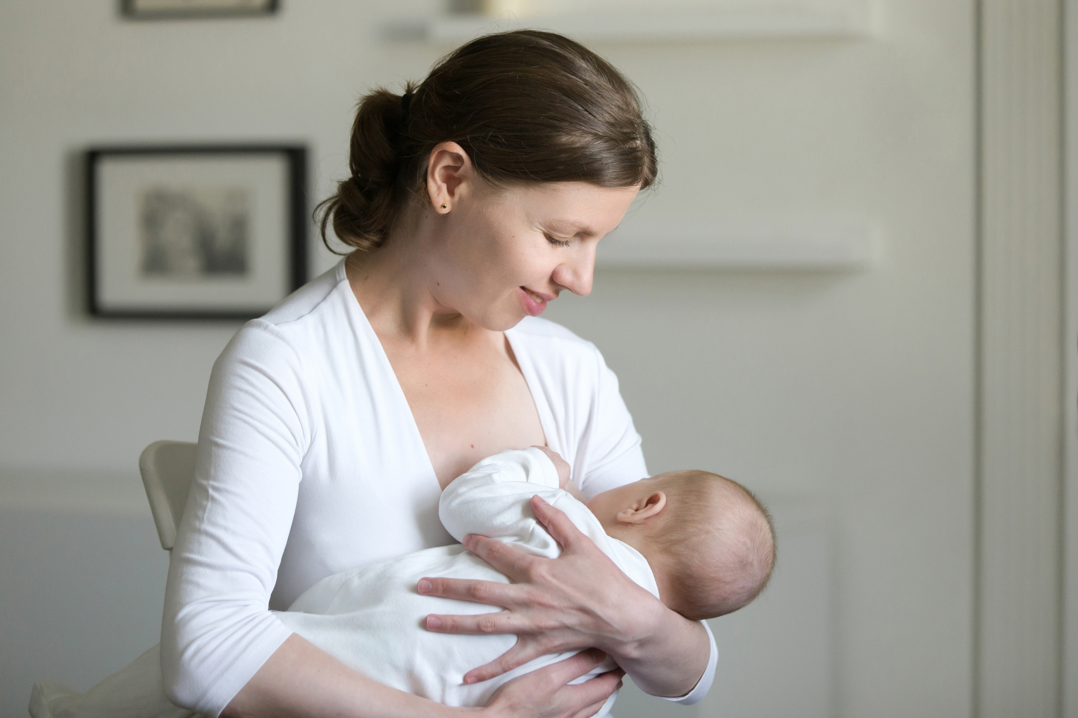 A mother breastfeeding her new baby (Thinkstock/PA)
