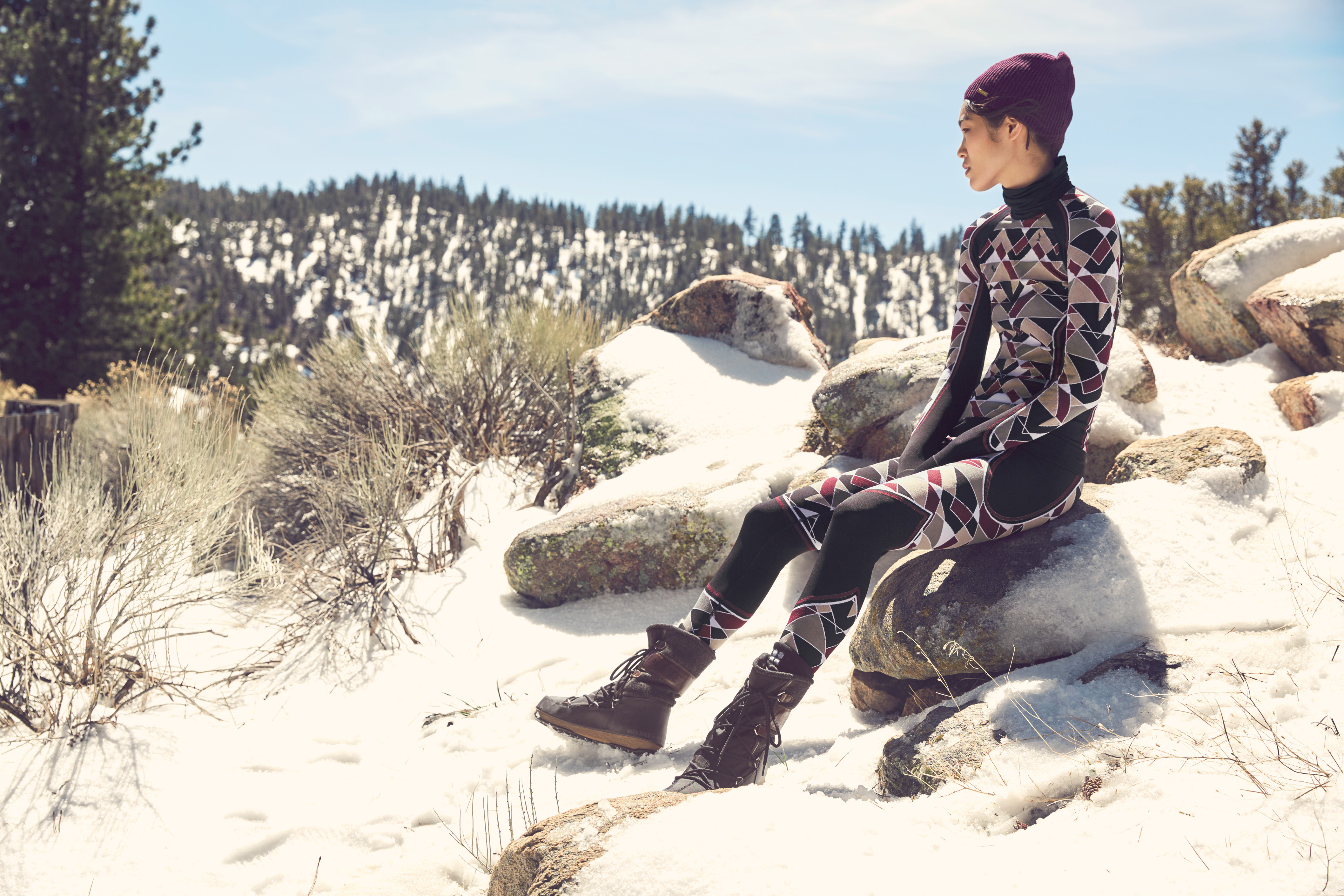 model wearing Sweaty Betty Vienoisserie Seamless Long Sleeve Base Layer and Seamless Ski Leggings