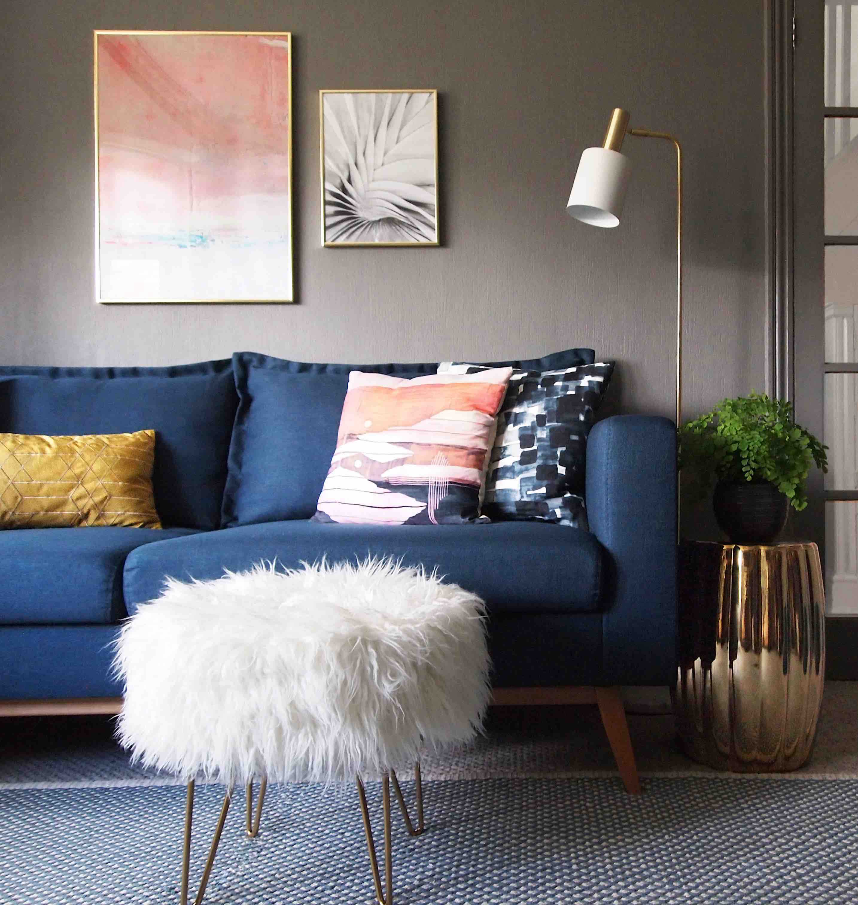Using one colour for the backdrop brings a sense of harmony and cohesion to a setting (Meera Pendred of First Sense Interiors/PA)