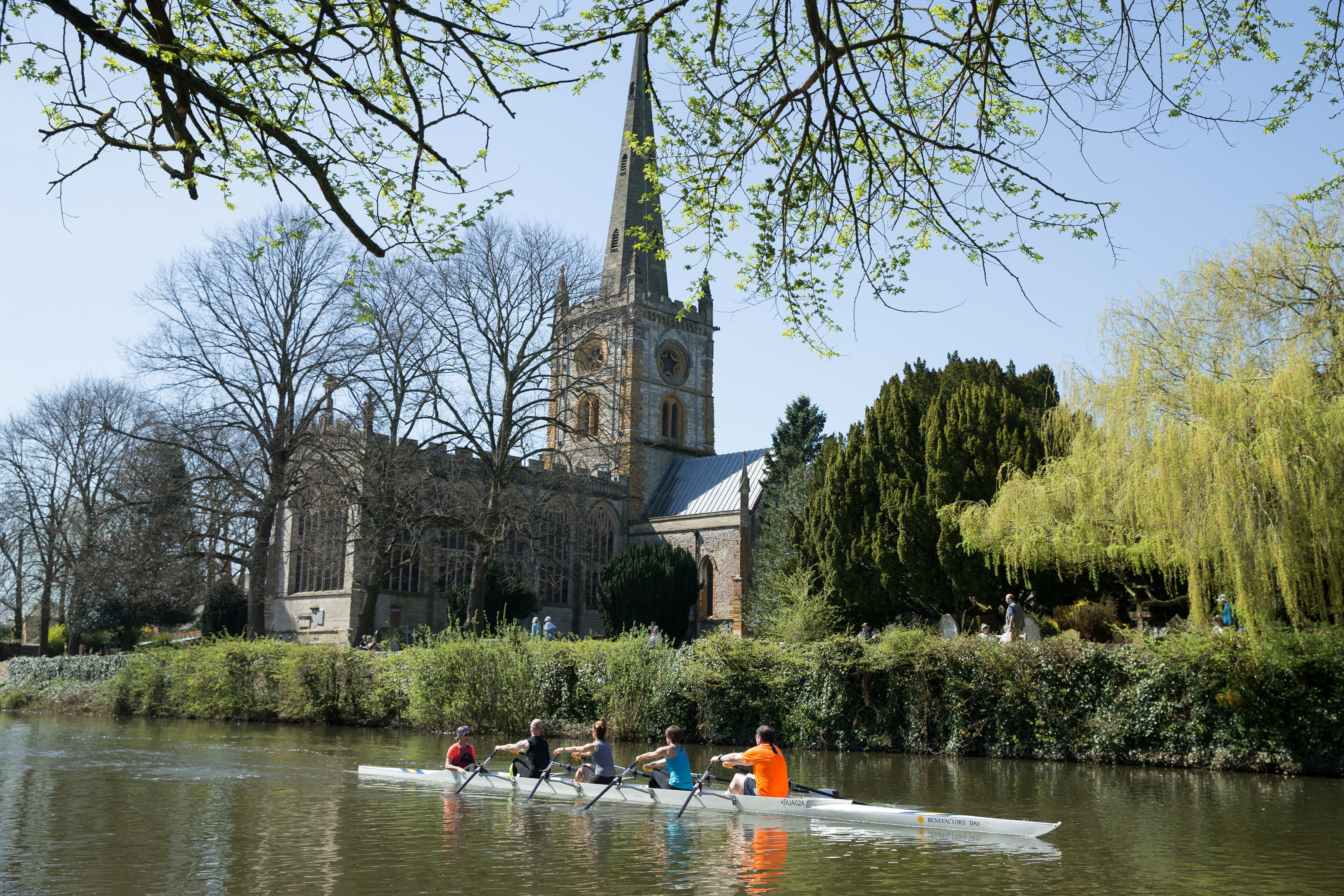 People rowing down the River Avon enjoy the hottest April day in decades (Aaron Chown/PA)