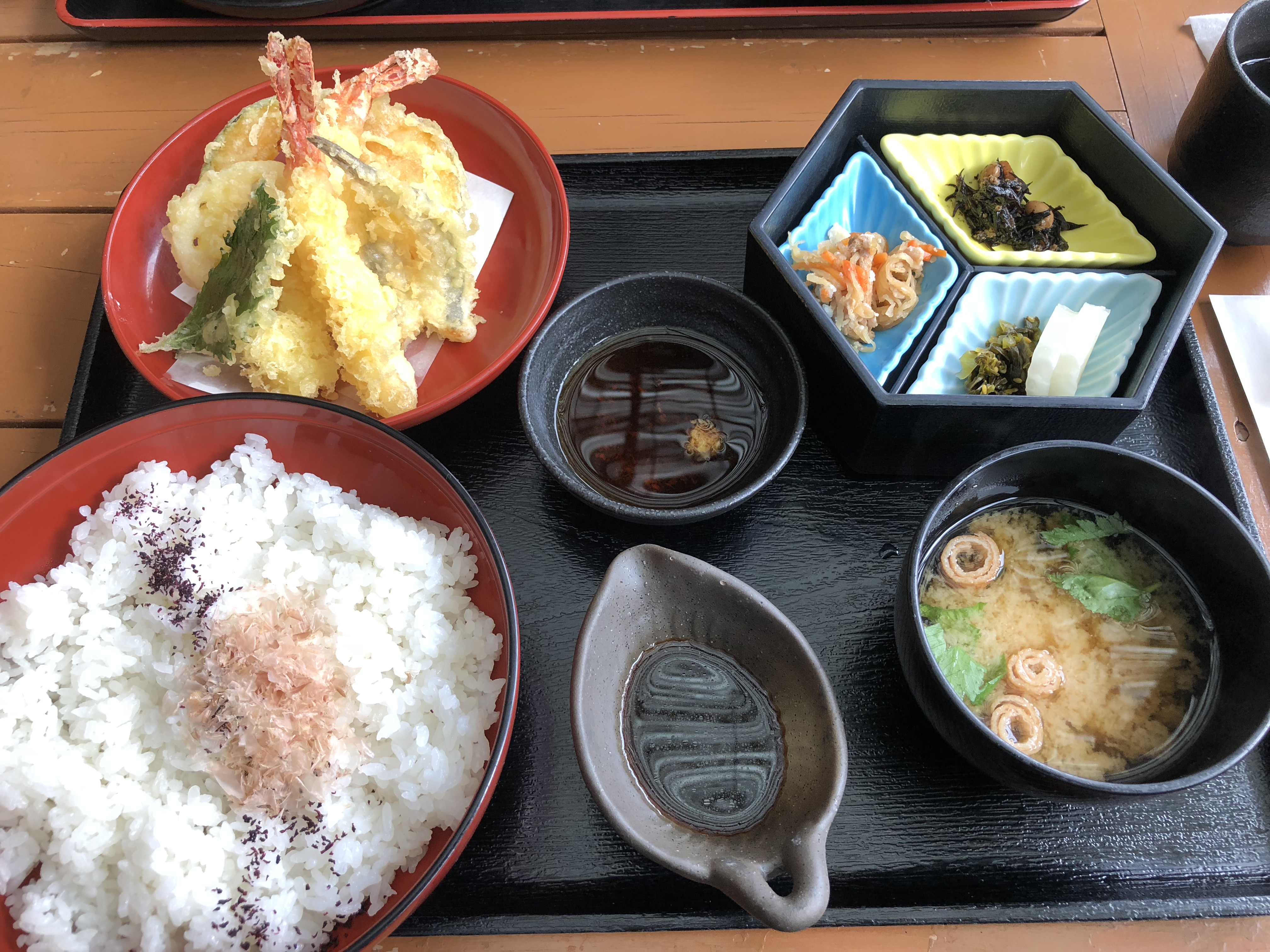 A shrimp tempura lunch platter at Hounen Manpuku (Damon Smith/PA)