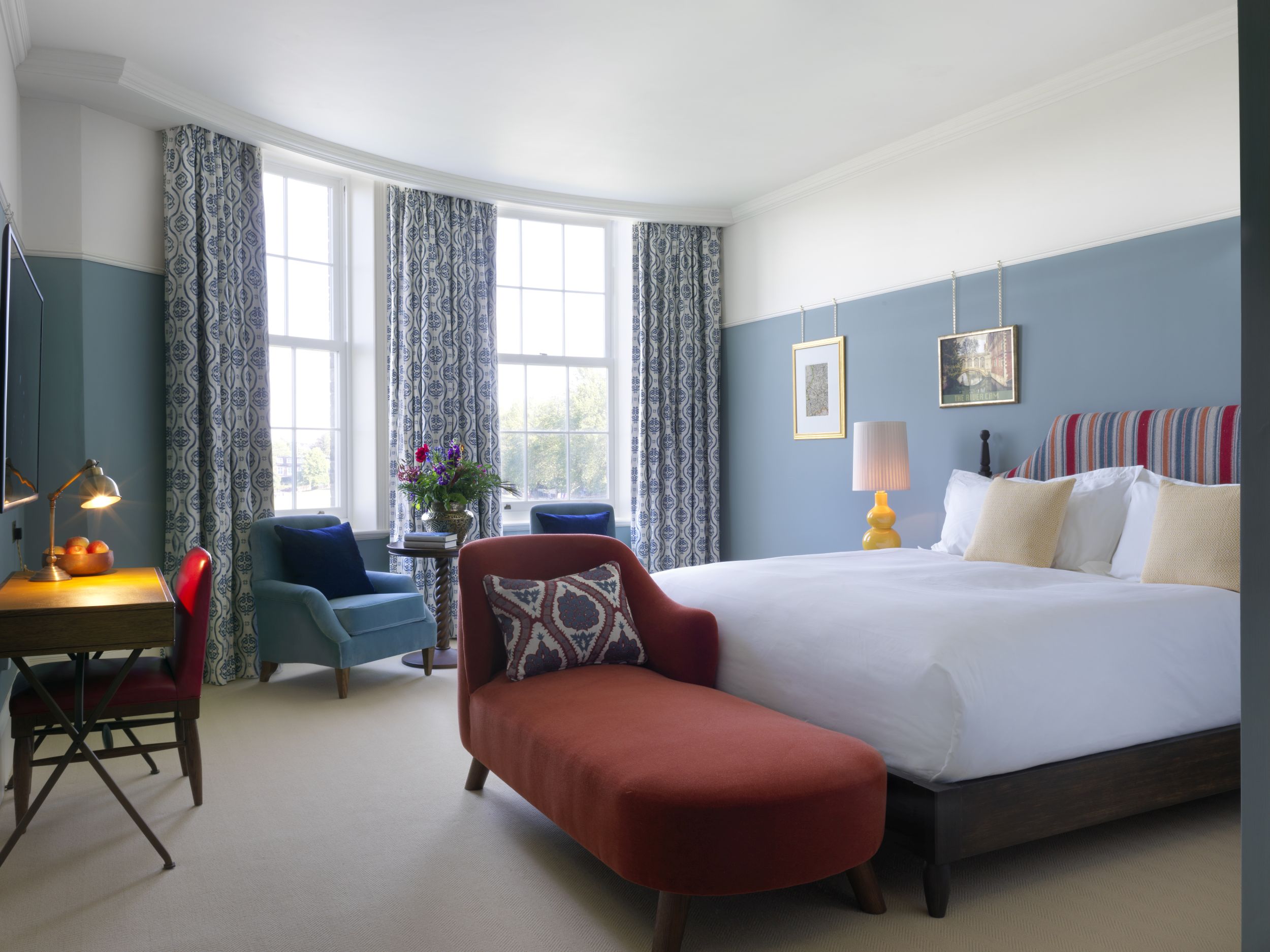 A bedroom at the University Arms