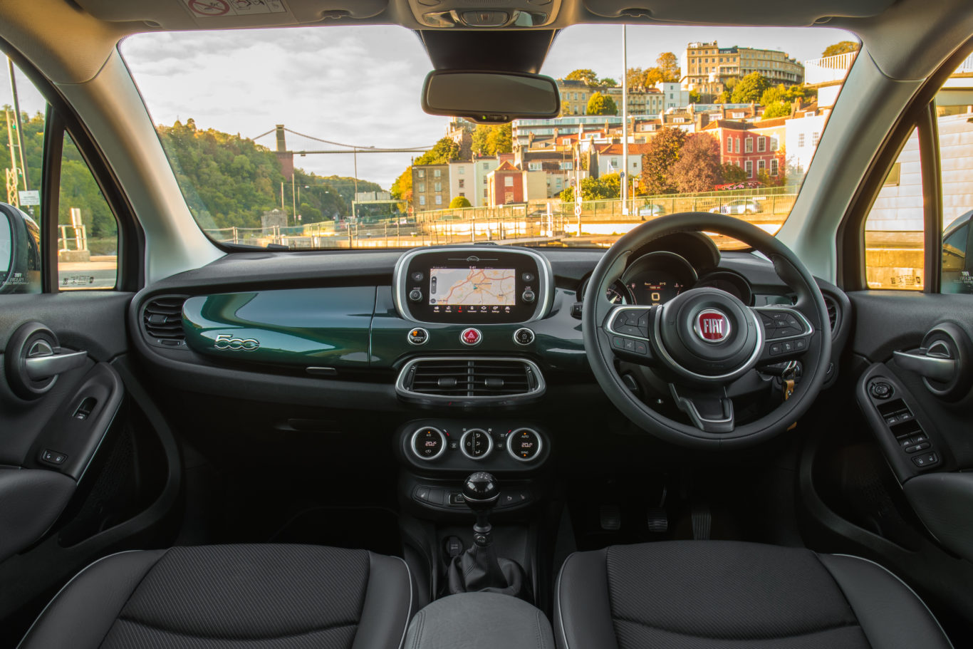 The interior of the 500X features Fiat's latest infotainment system