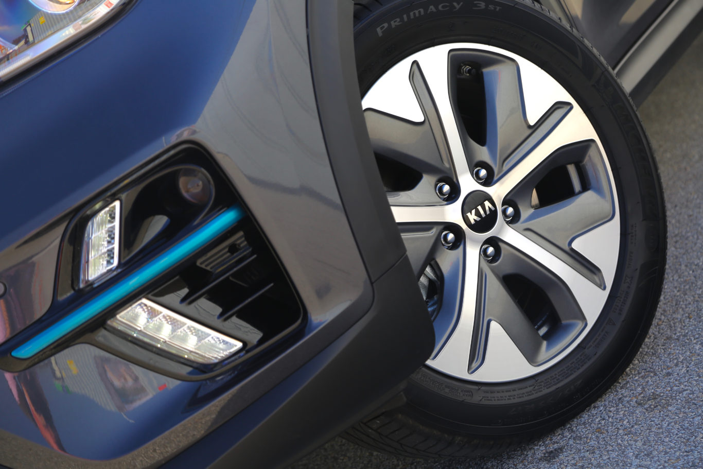 Stylish alloy wheels give the e-Niro a premium look