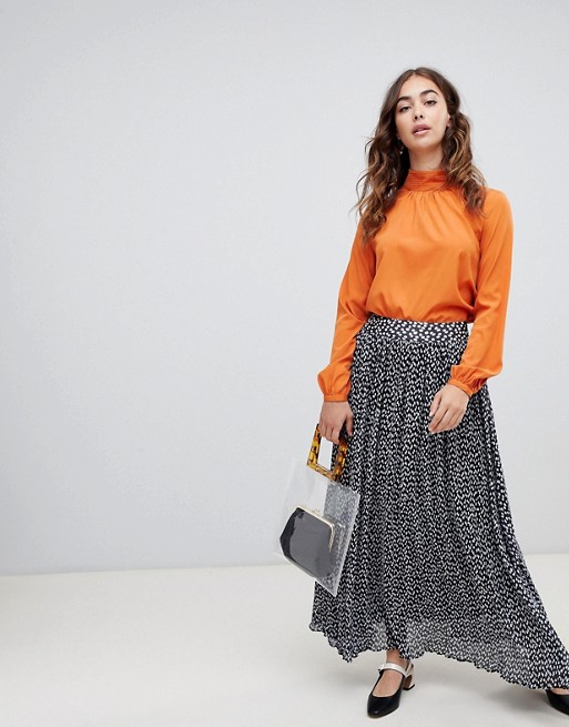 Lost Ink Pleated Midaxi Skirt in Animal Print