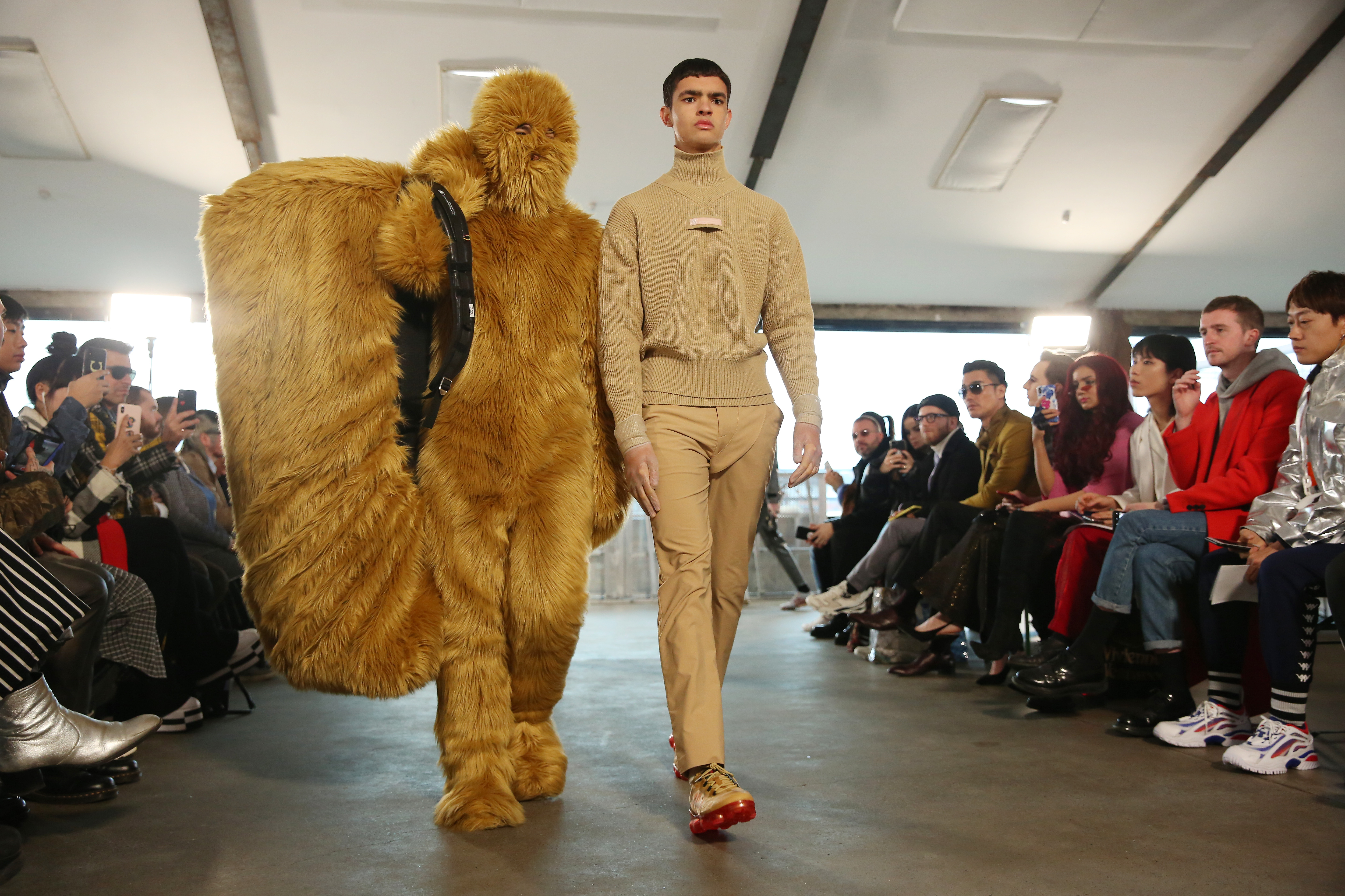 Xander Zhou catwalk