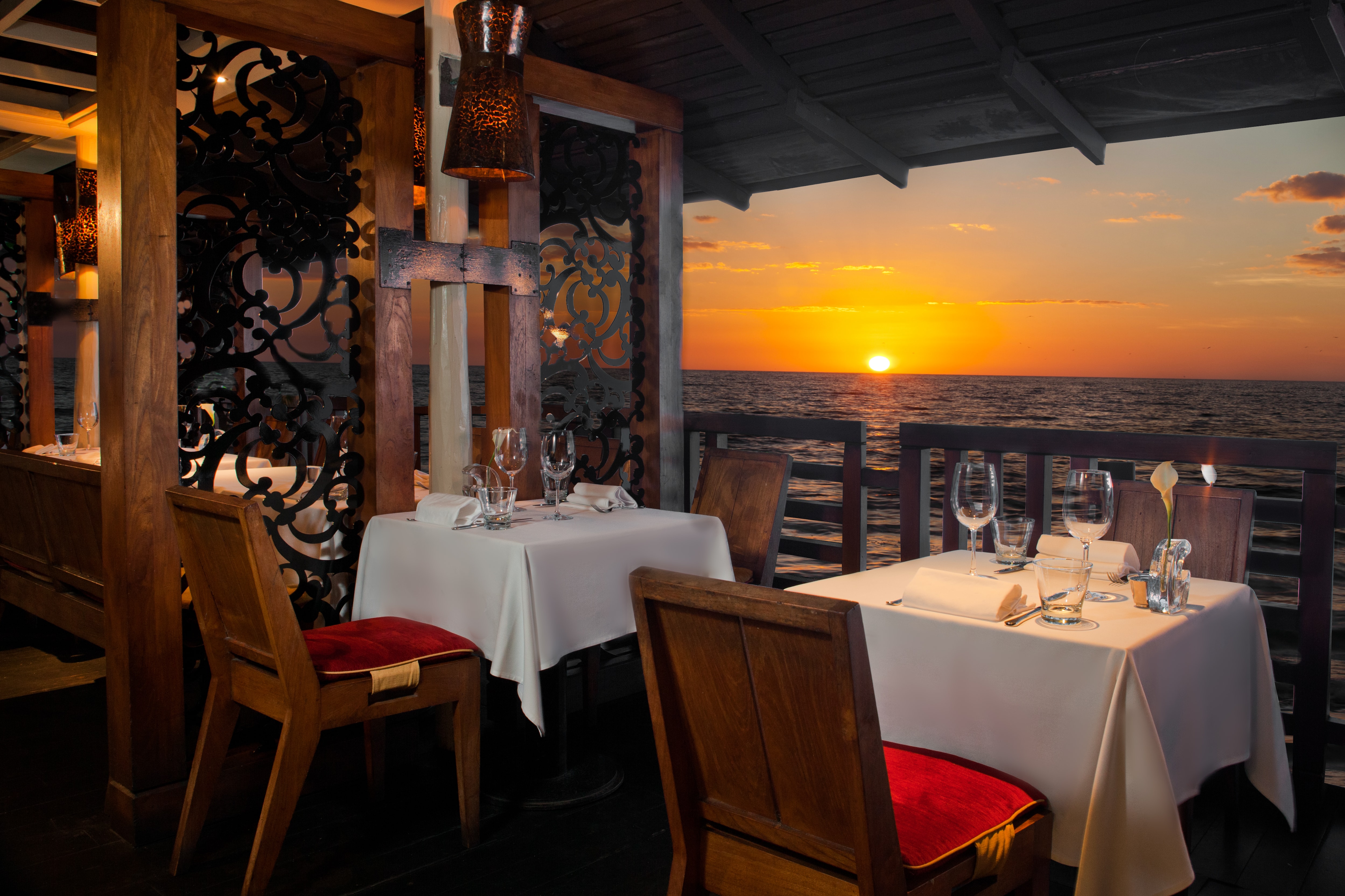Sunset at Daphne's (Elegant Hotels/PA)