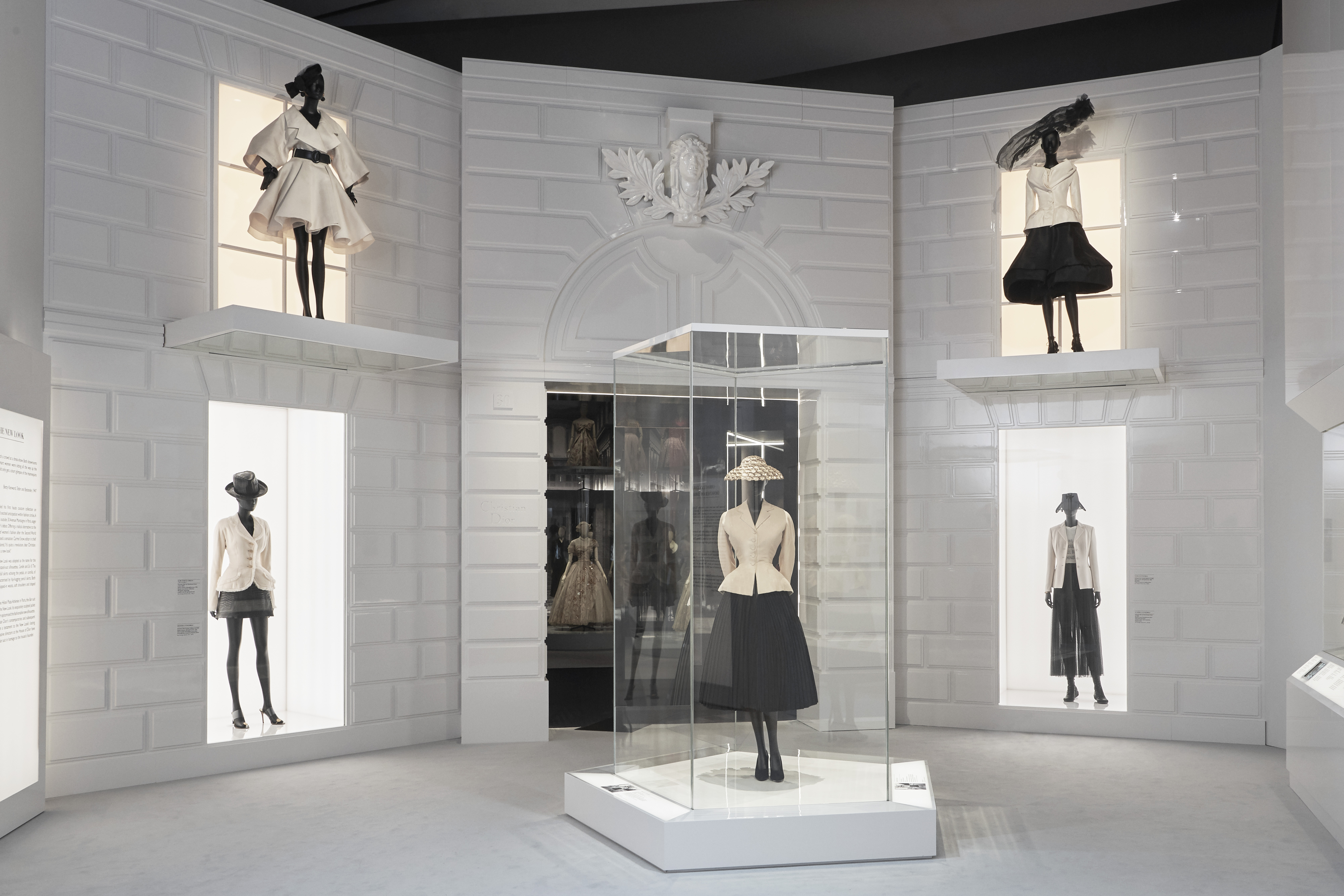 Christian Dior: Designer of Dreams