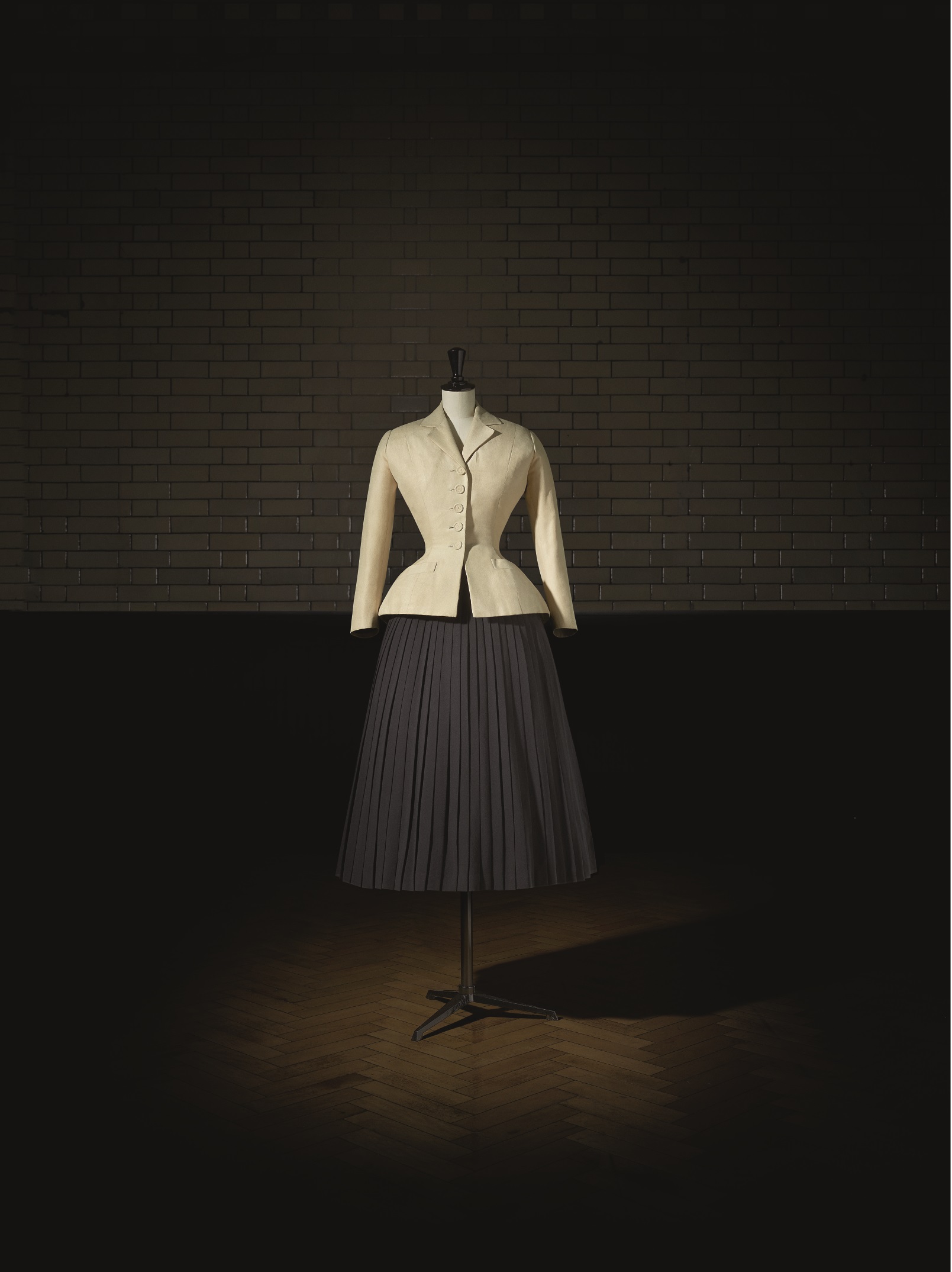 Dior's famous Bar Suit from the 1947 collection