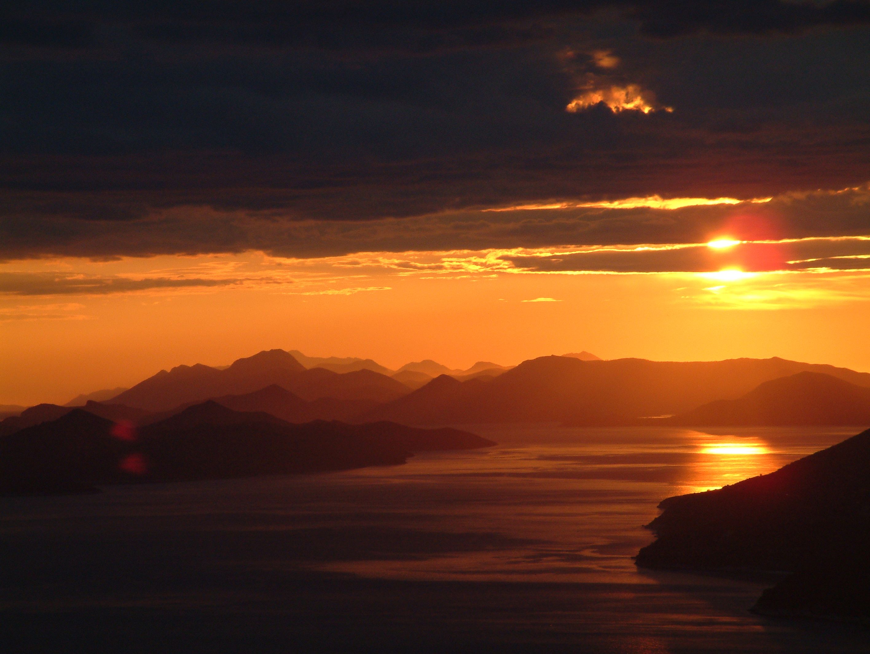 A sunset over the Elaphiti islands (Whereabouts Holidays/PA)