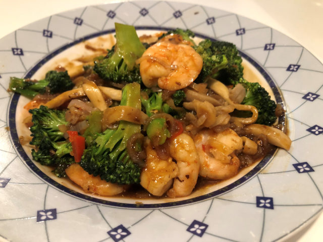 King prawn and broccoli stir fry (Lauren Taylor/PA)