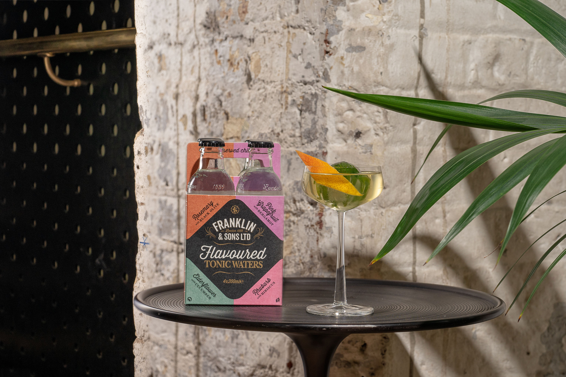 Jasmine & Grapefruit Elegante cocktail