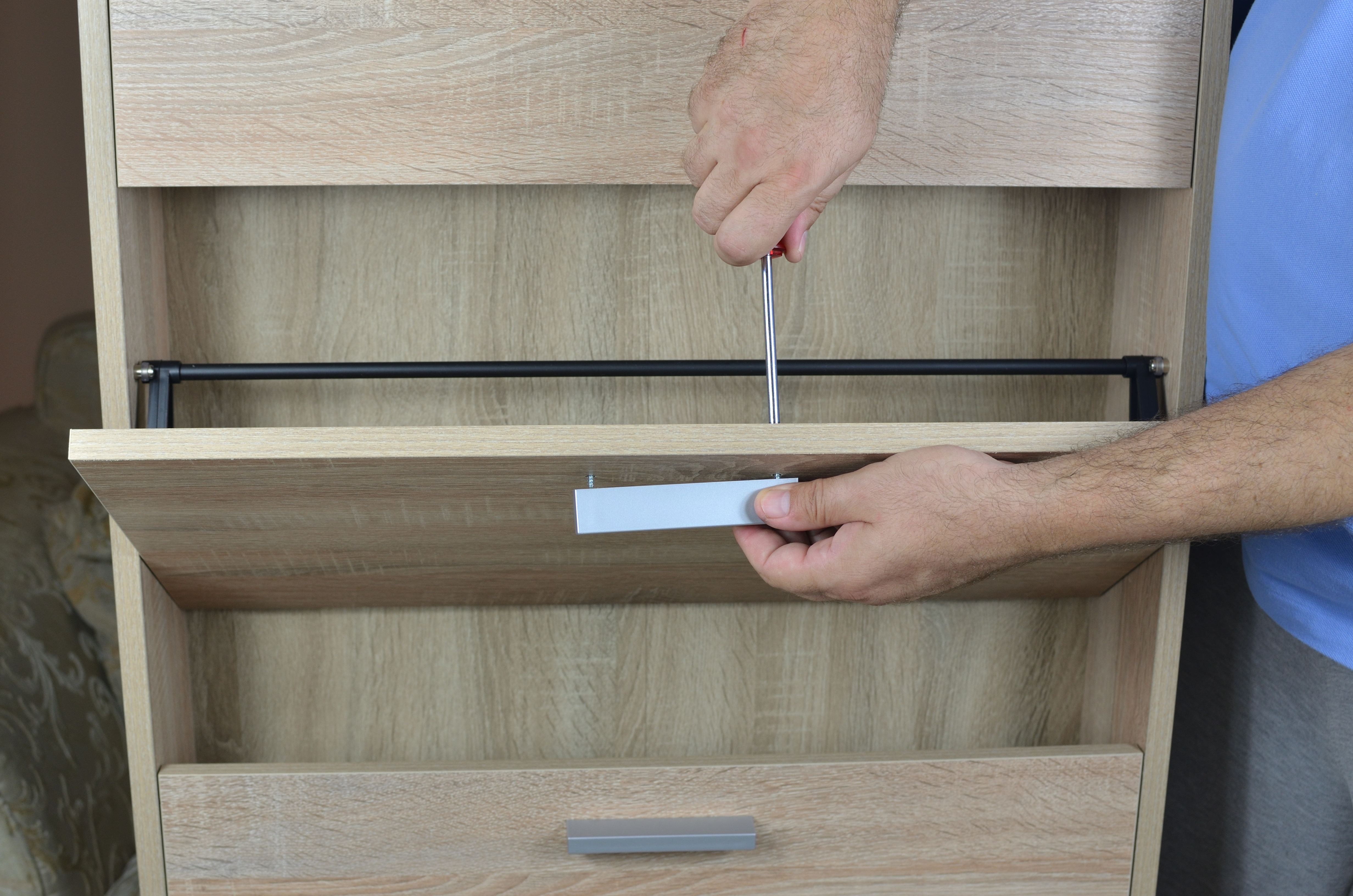 Replacing handles