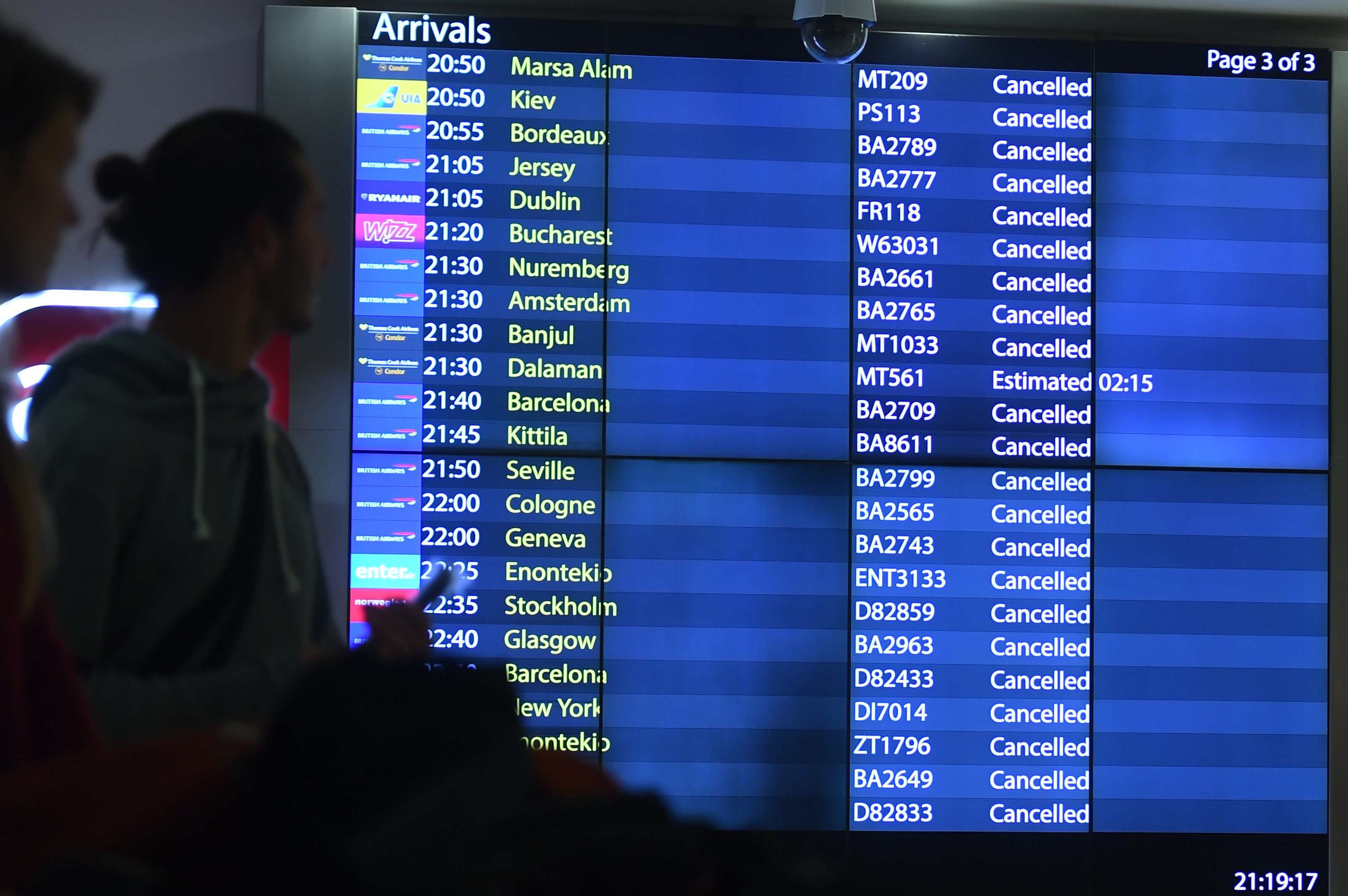 Flight information board