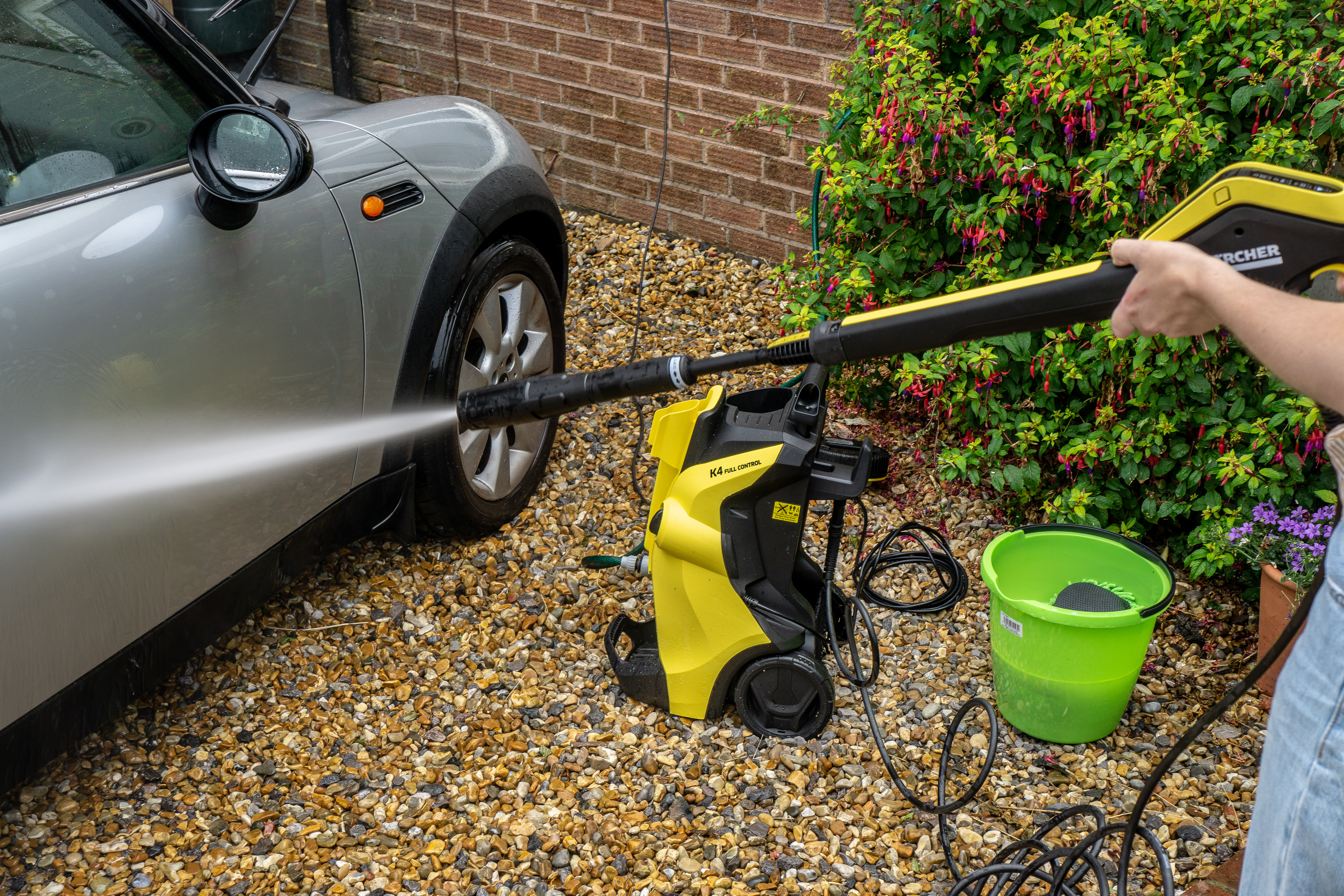 The Karcher's lance is easy to control