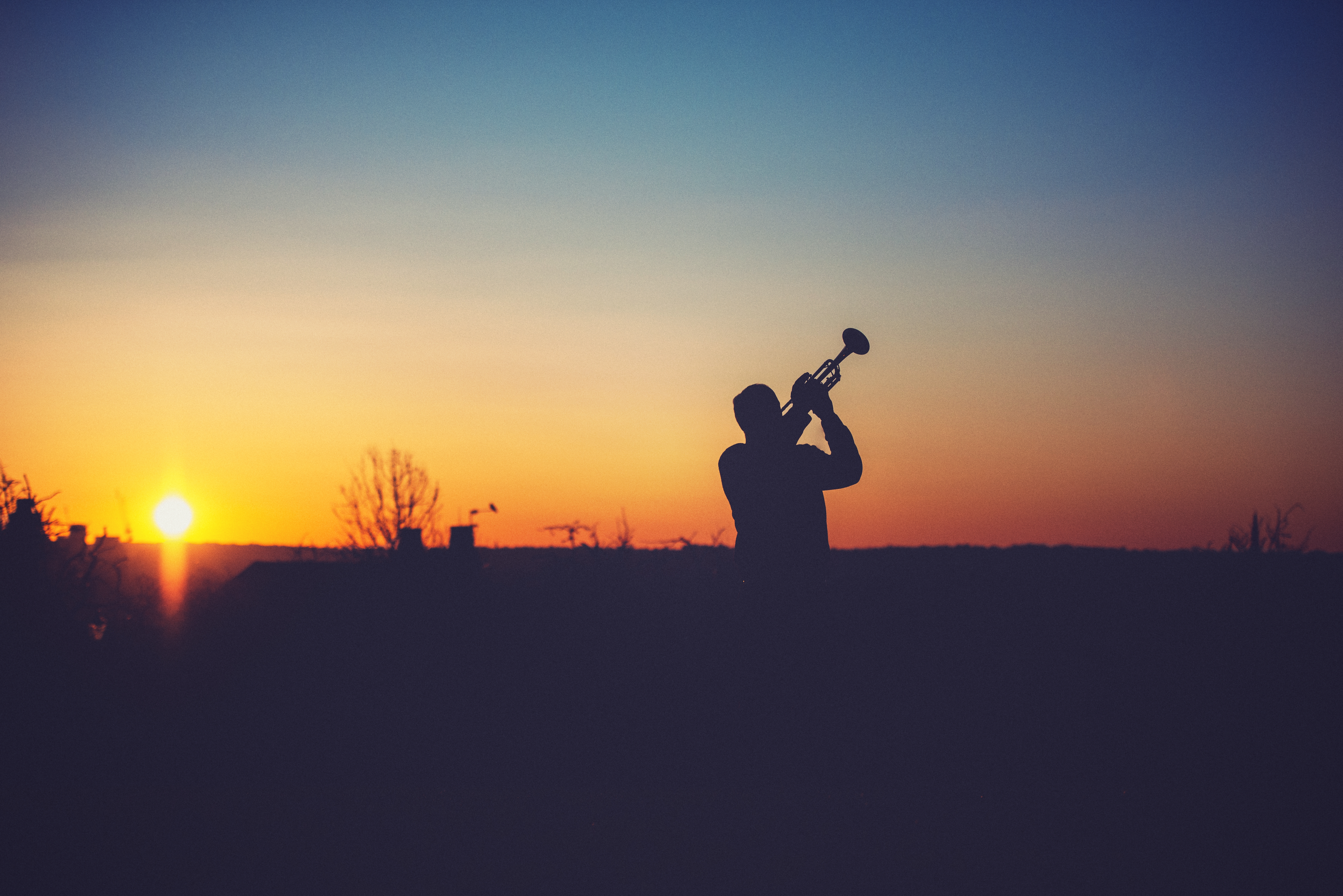 Music has been composed that is inspired by daybreak (John Hunter)