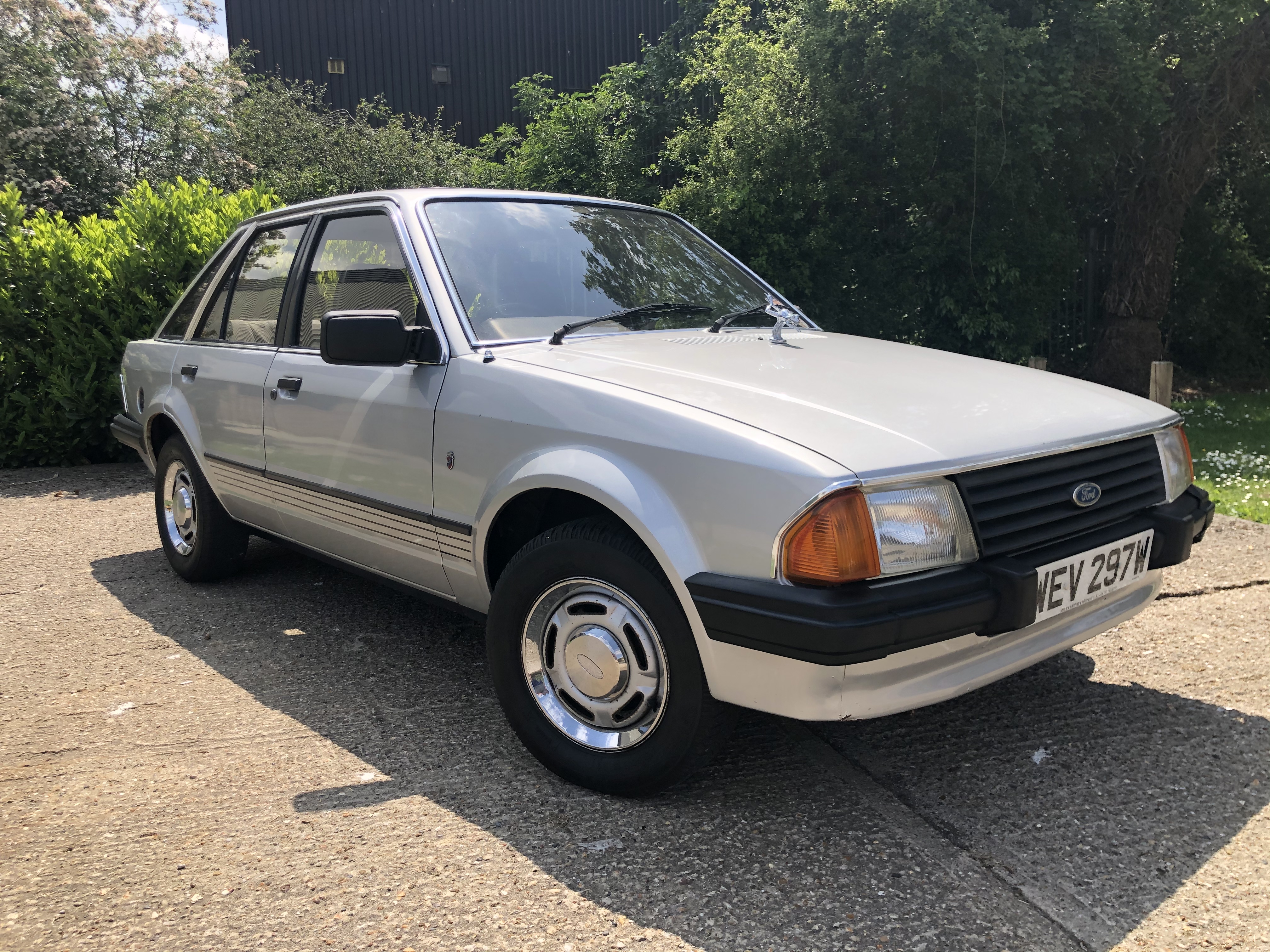 Diana's Ford Escort