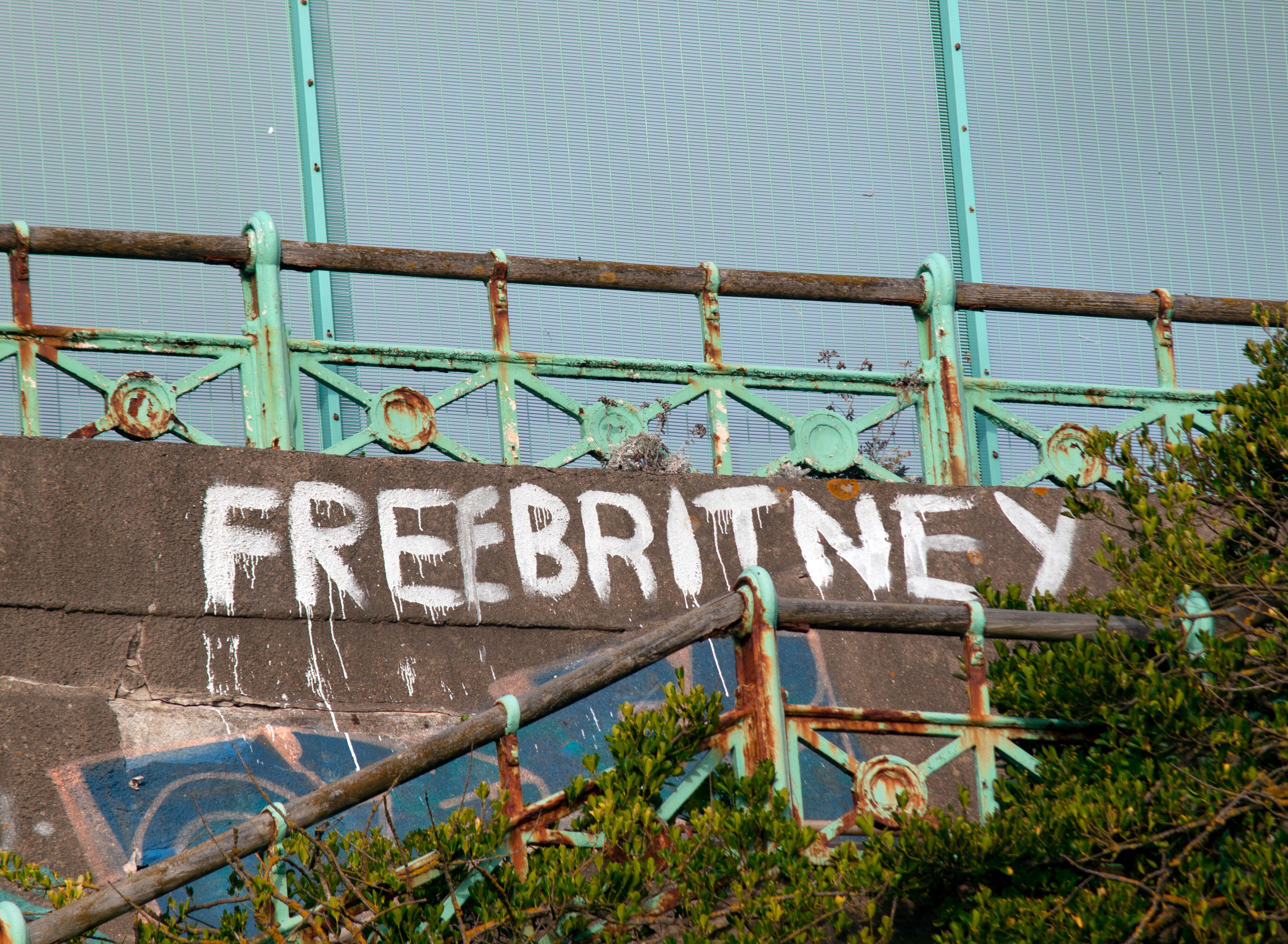 Graffiti supporting the Free Britney movement