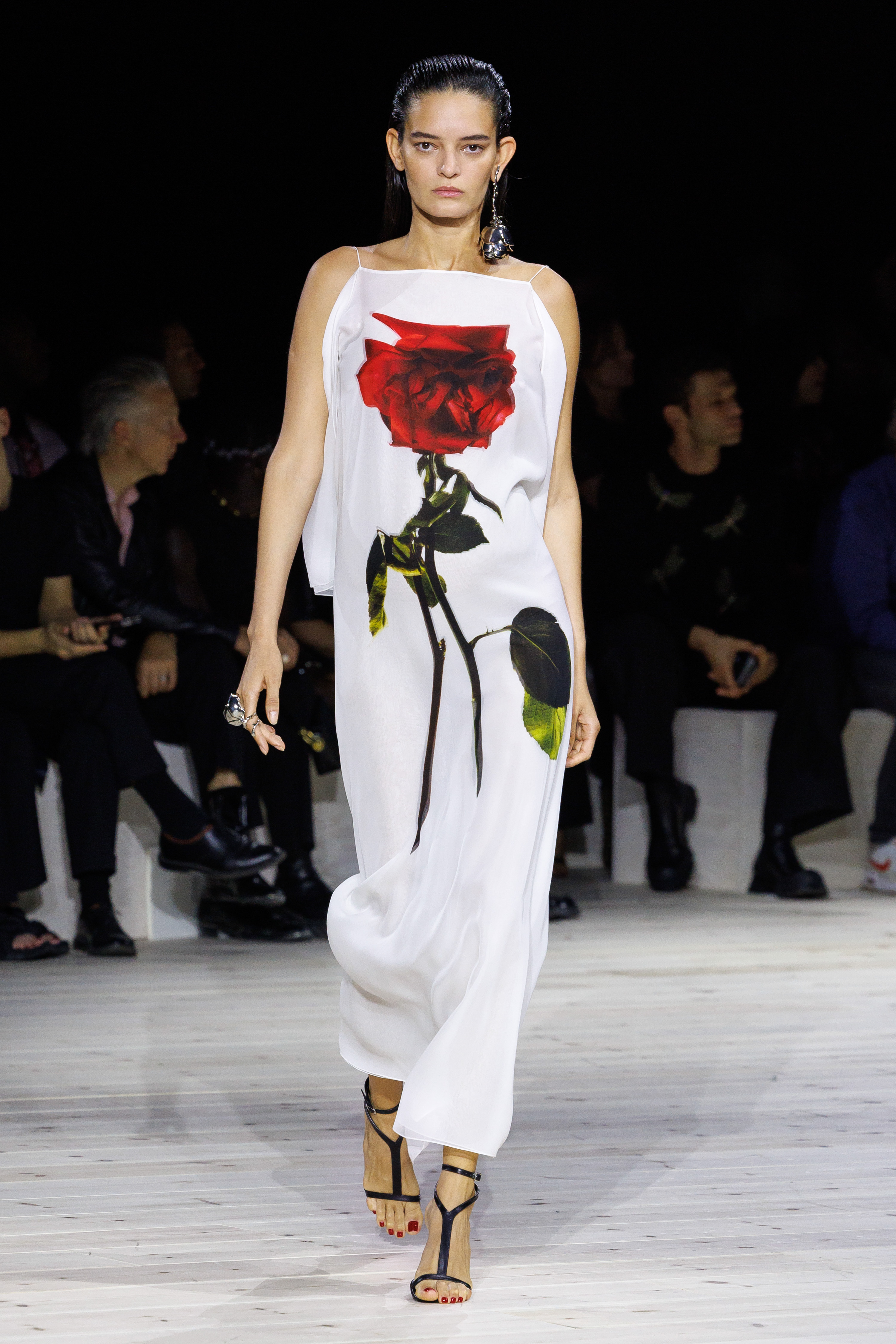 a model on the Alexander McQueen SS24 catwalk