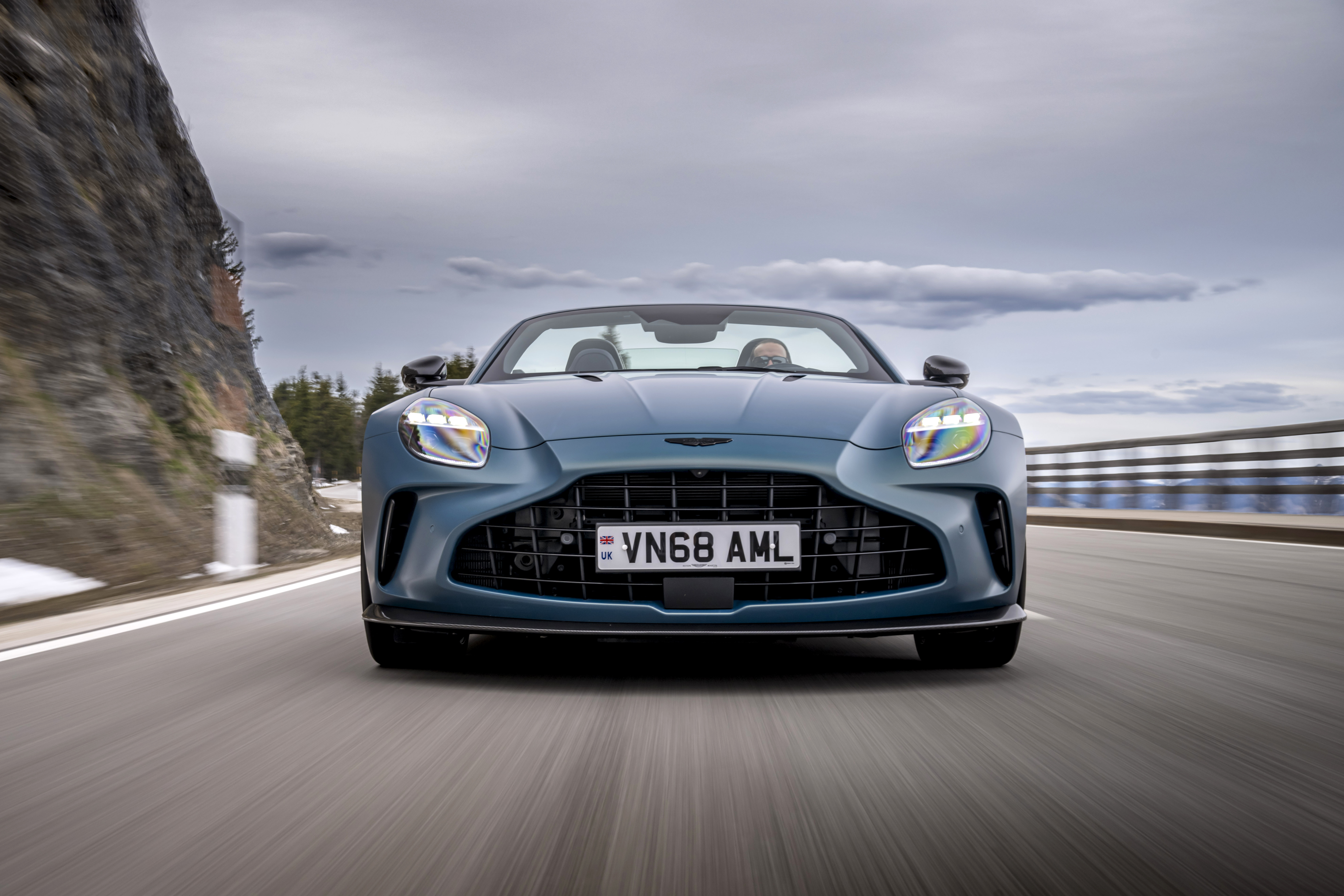 Aston Martin Vantage Roadster