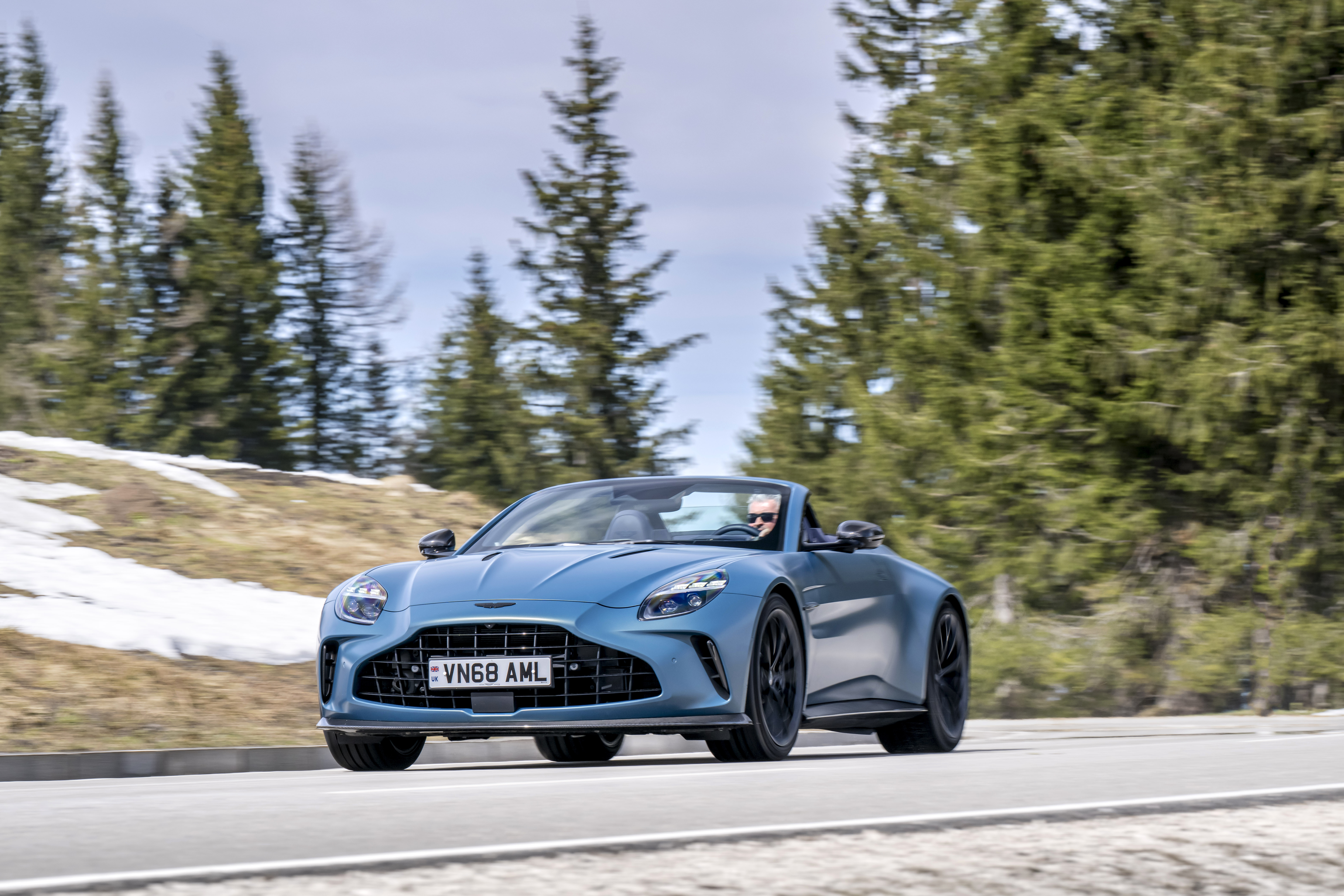 Aston Martin Vantage Roadster