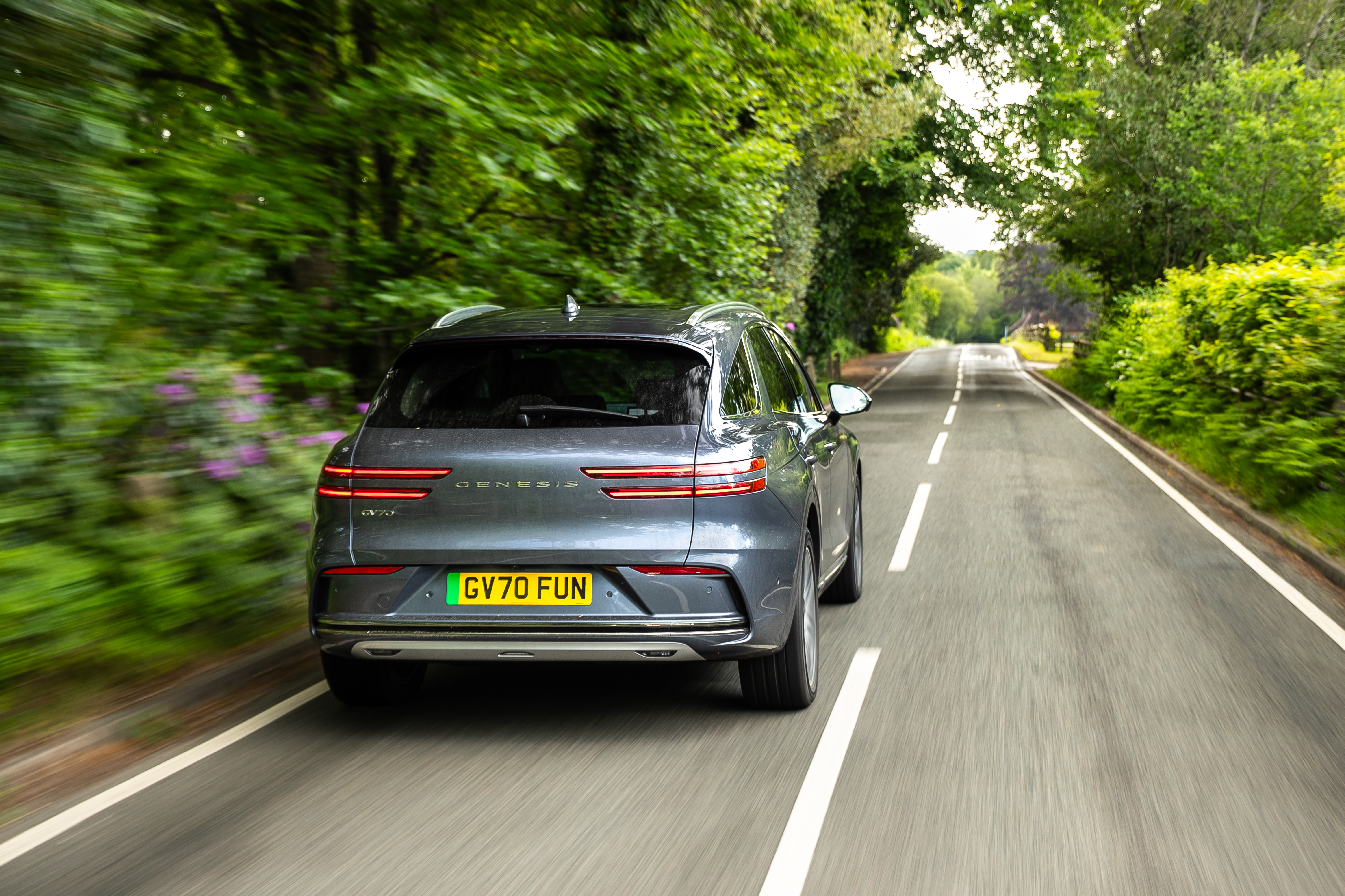 Genesis Electrified GV70