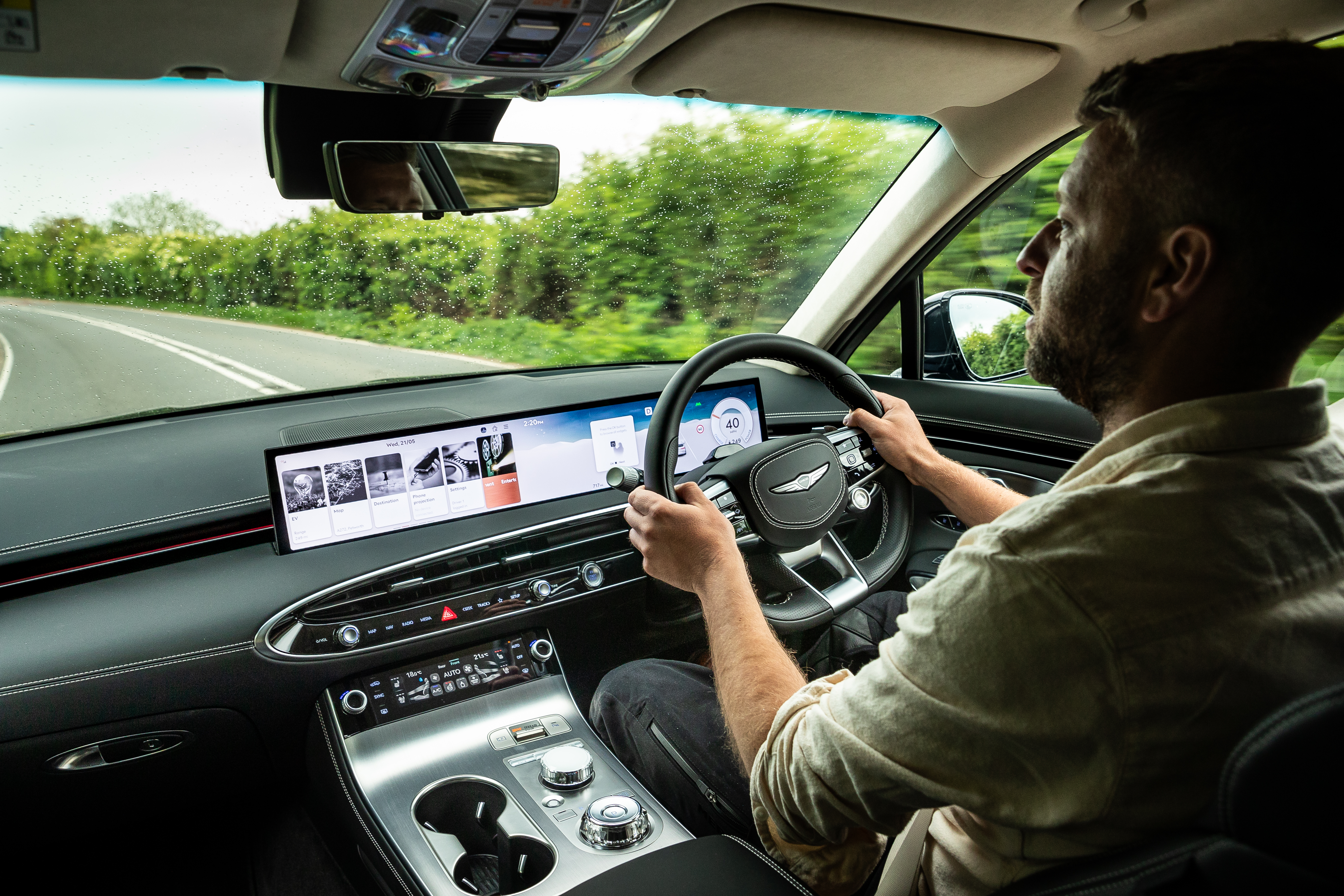 Genesis Electrified GV70
