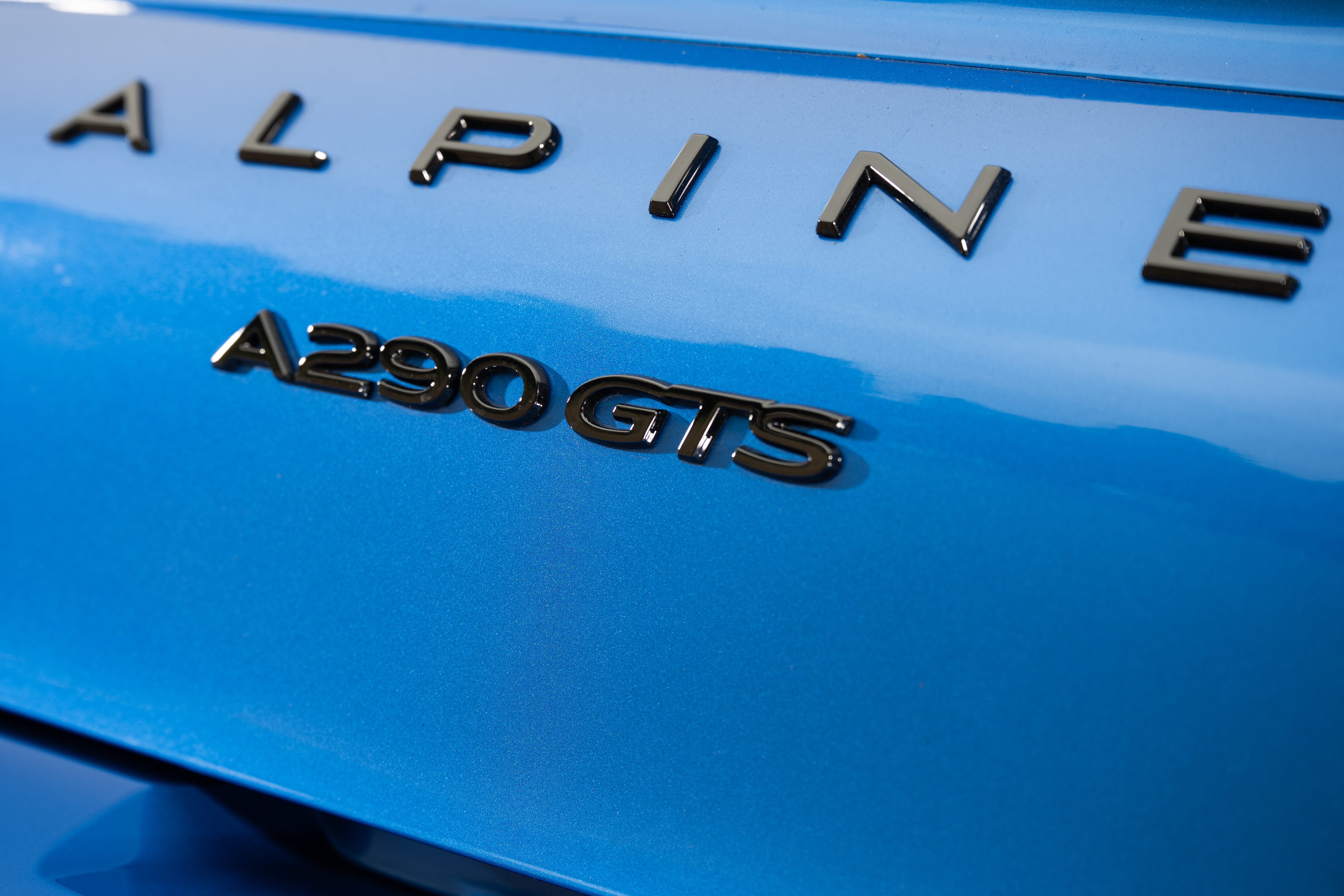 Alpine A290