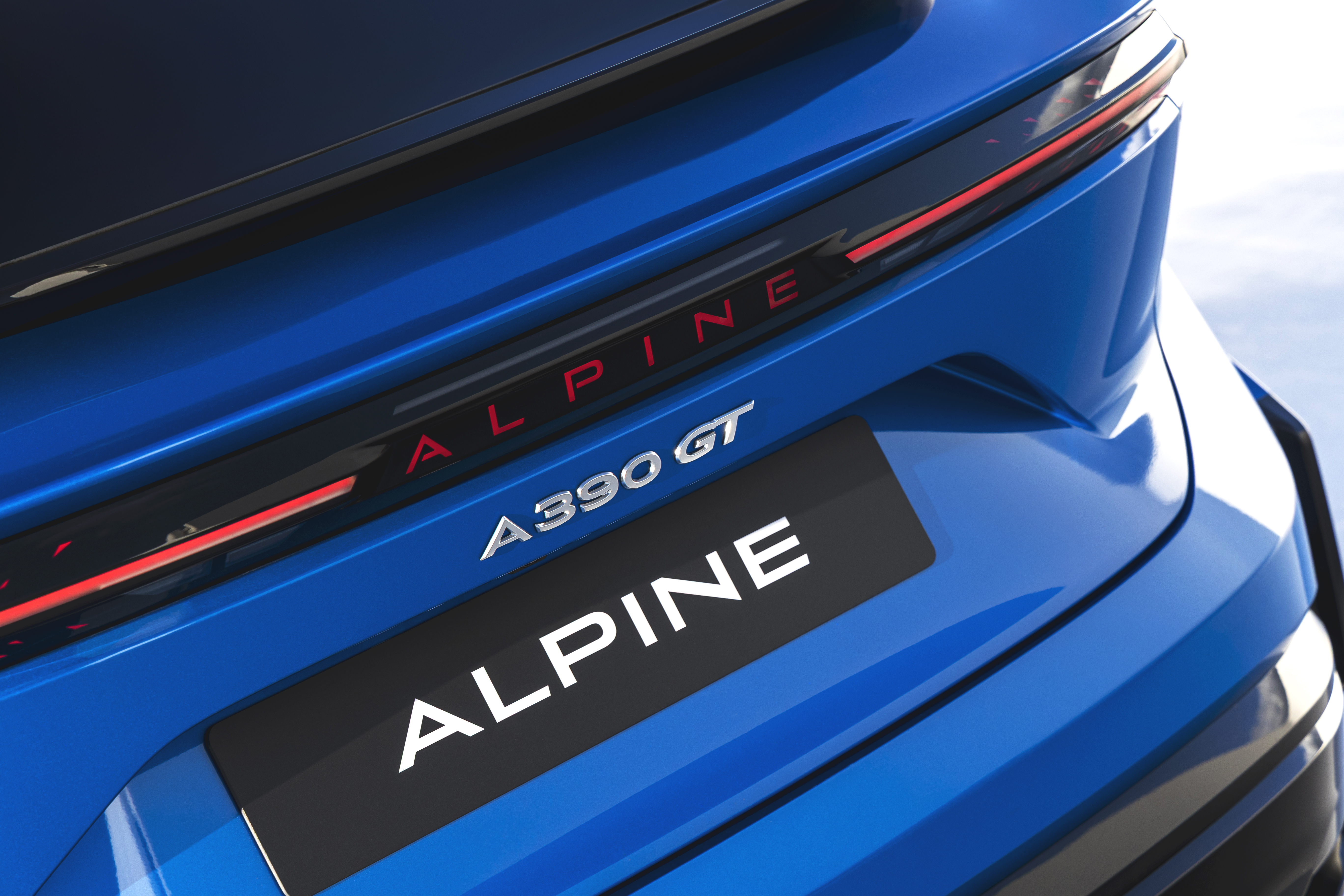Alpine A390