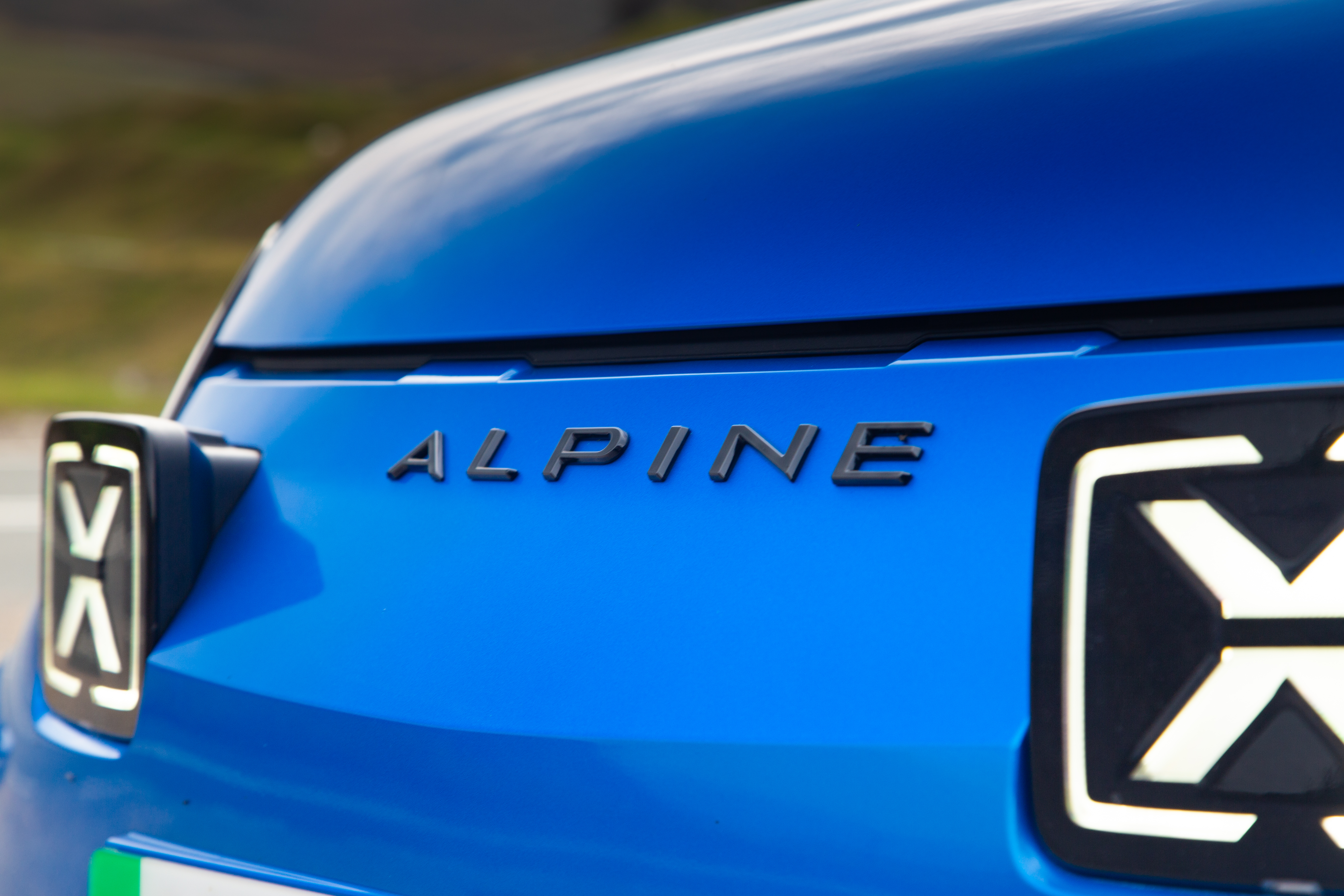 Alpine A290