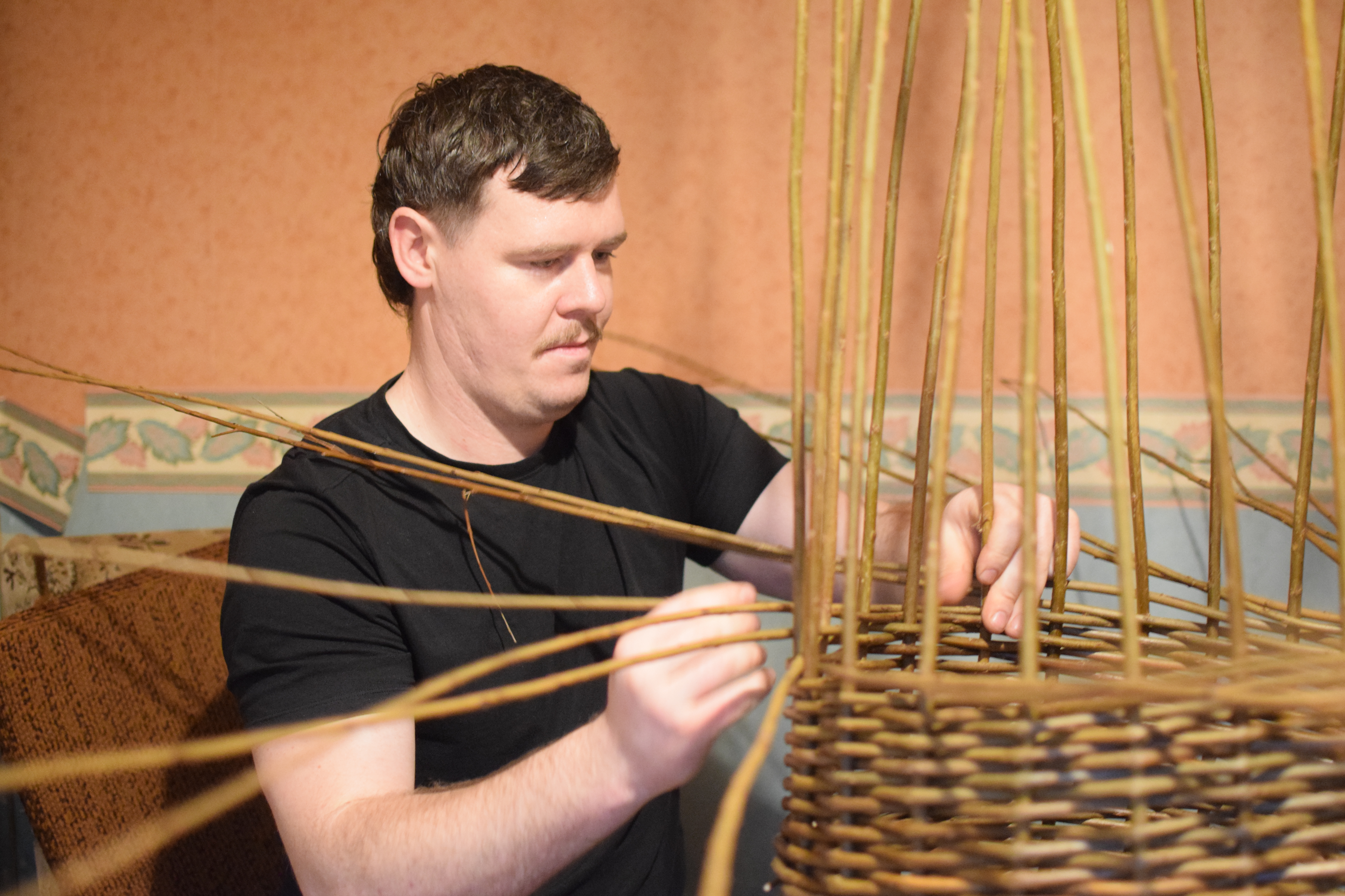 Tom Delaney making a basket