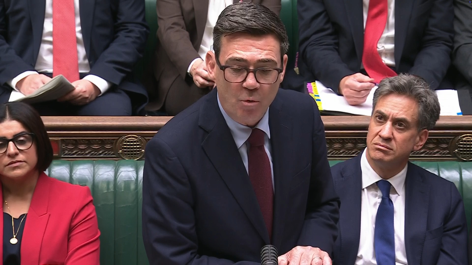 Andy Burnham standing while speaking in the House of Commons