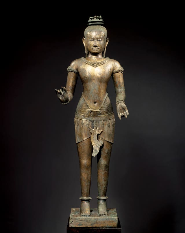 Met Museum Looted Art