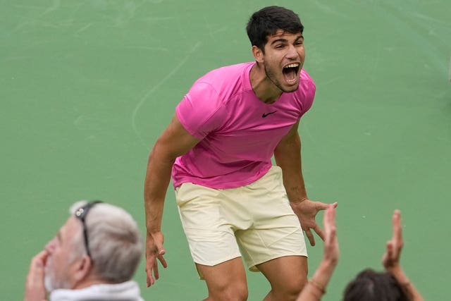Carlos Alcaraz celebrates his victory