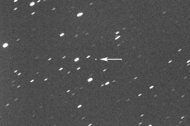 Asteroid 2023 DZ2, indicated by an arrow