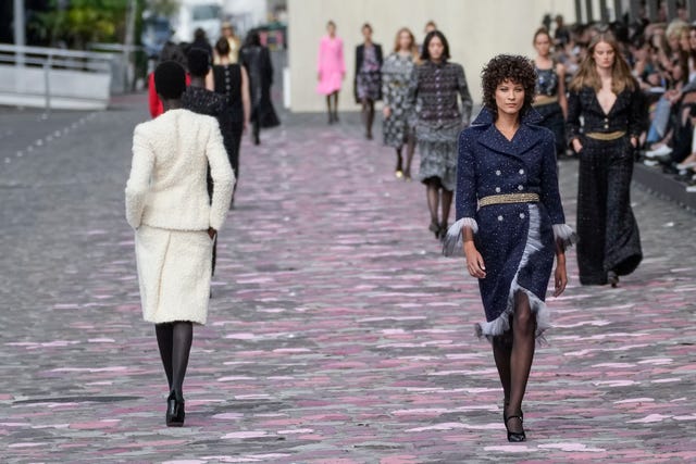 France Haute Couture Fashion F/W 2024 Chanel