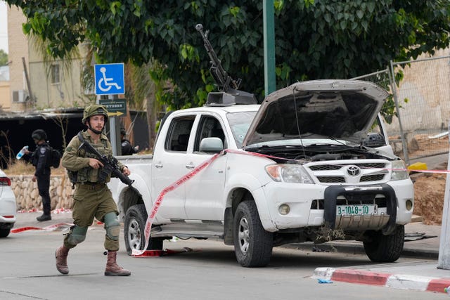 Israeli troops