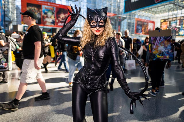 Catwoman poses during New York Comic Con excellen,t