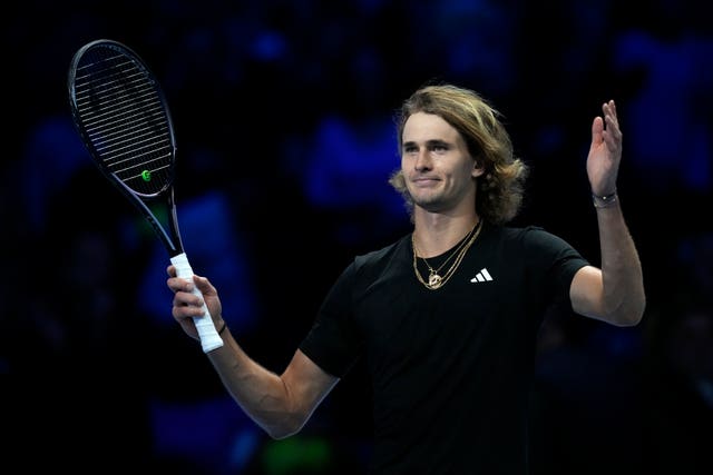 Alexander Zverev celebrates beating Carlos Alcaraz