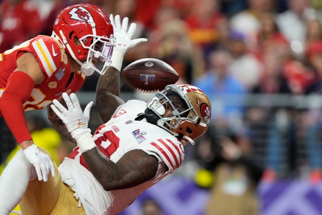 San Francisco 49ers wide receiver Deebo Samuel (19) misses a catch