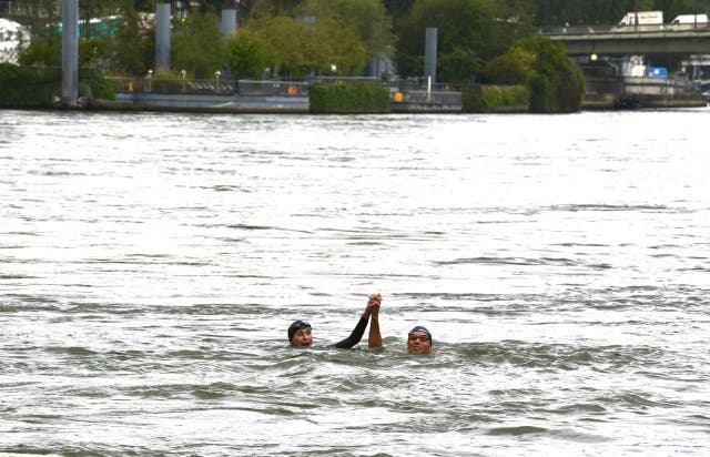 Swimmers in the Seine