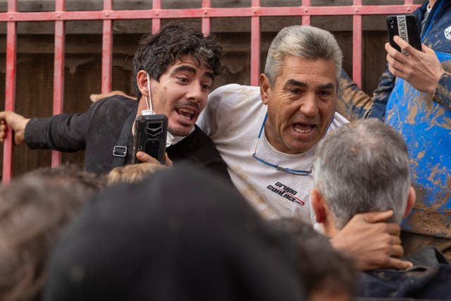 Angry Spanish flood survivors confront King Felipe VI