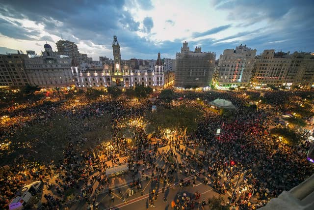 Thousands of demonstrators gather in front of the city council