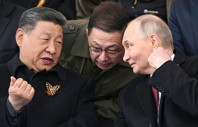 Xi Jinping and Vladimir Putin
