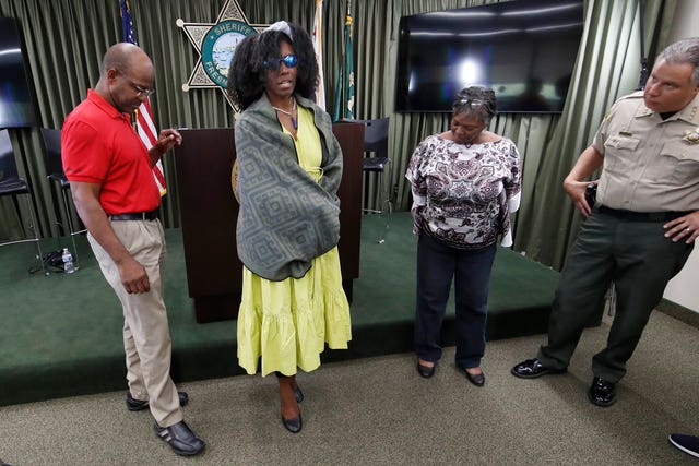 Missing hiker holds press conference