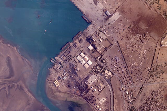 Yemeni port damage