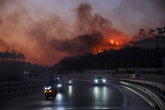 APTOPIX Turkey Wildfire