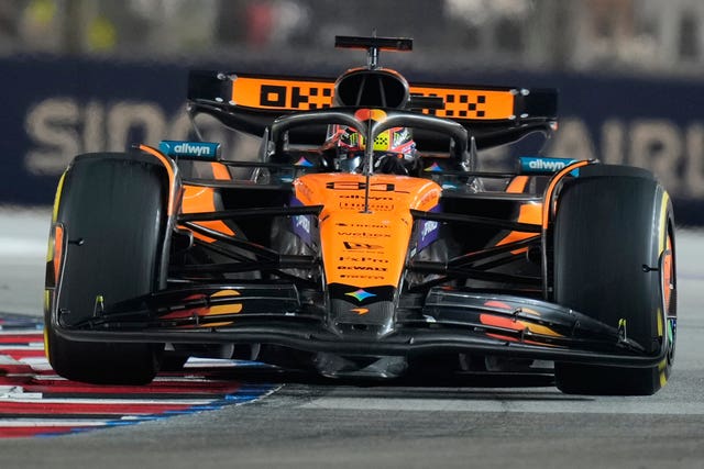 Singapore F1 GP Auto Racing